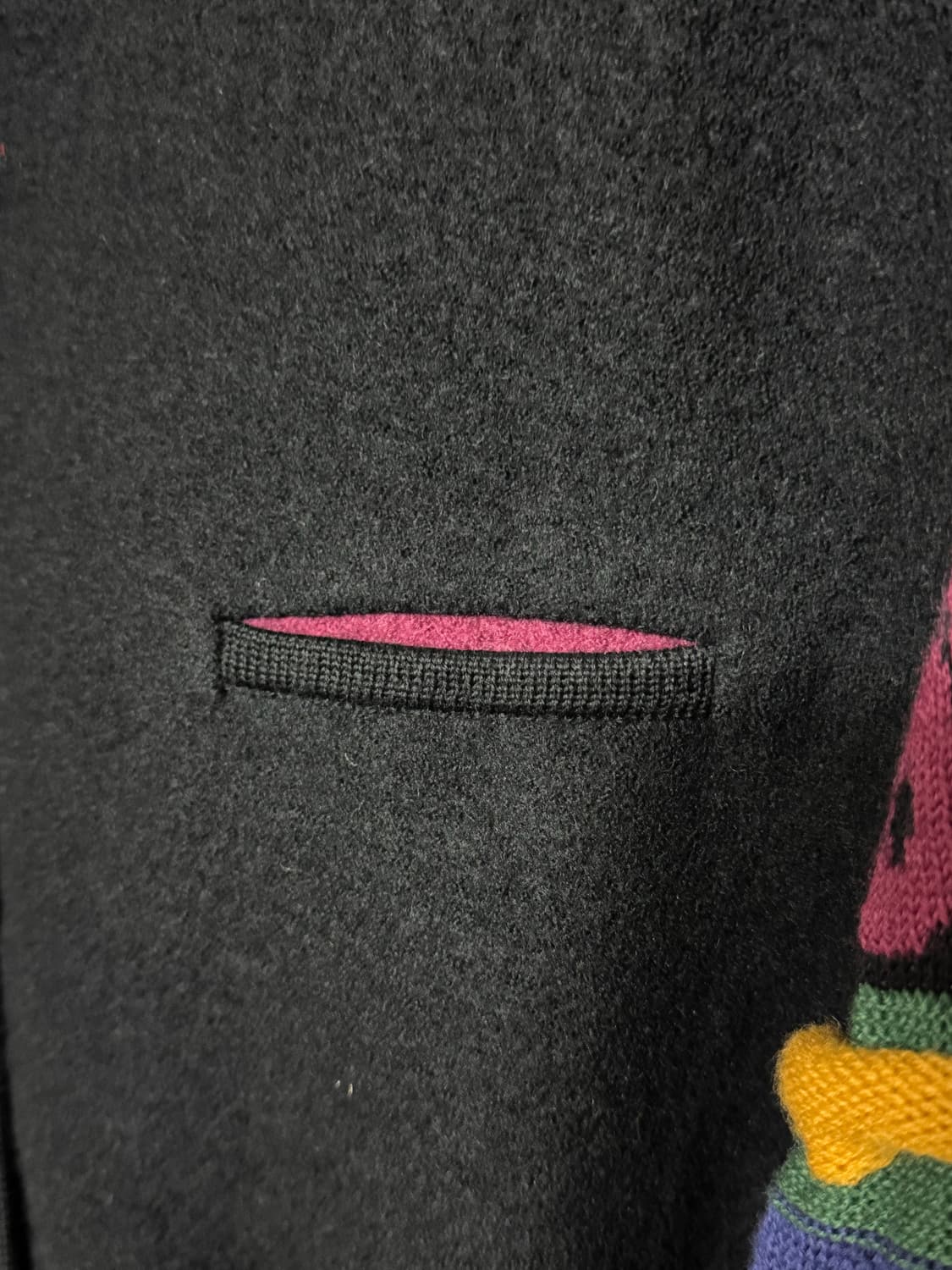 GEIGER 크롭 울 니트 가디건 남여공용 상품이미지5