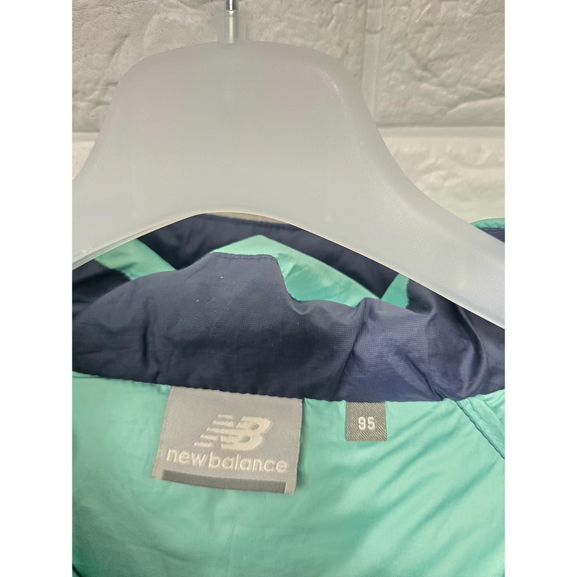 택포// 뉴발란스 남성 경량 덕다운 패딩 95(L) 상품이미지2