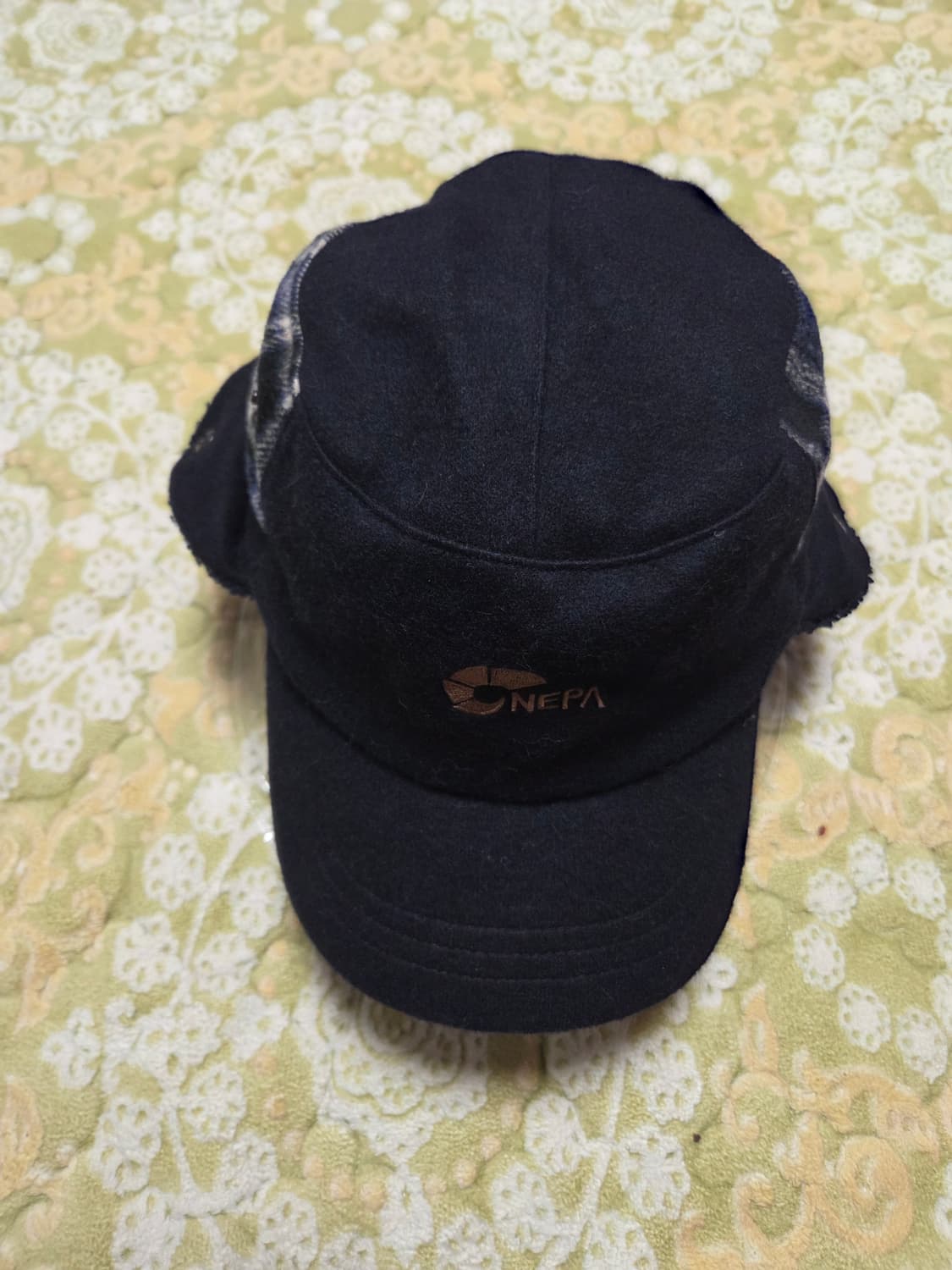 네파 블랙 귀달이 모자 상품이미지1