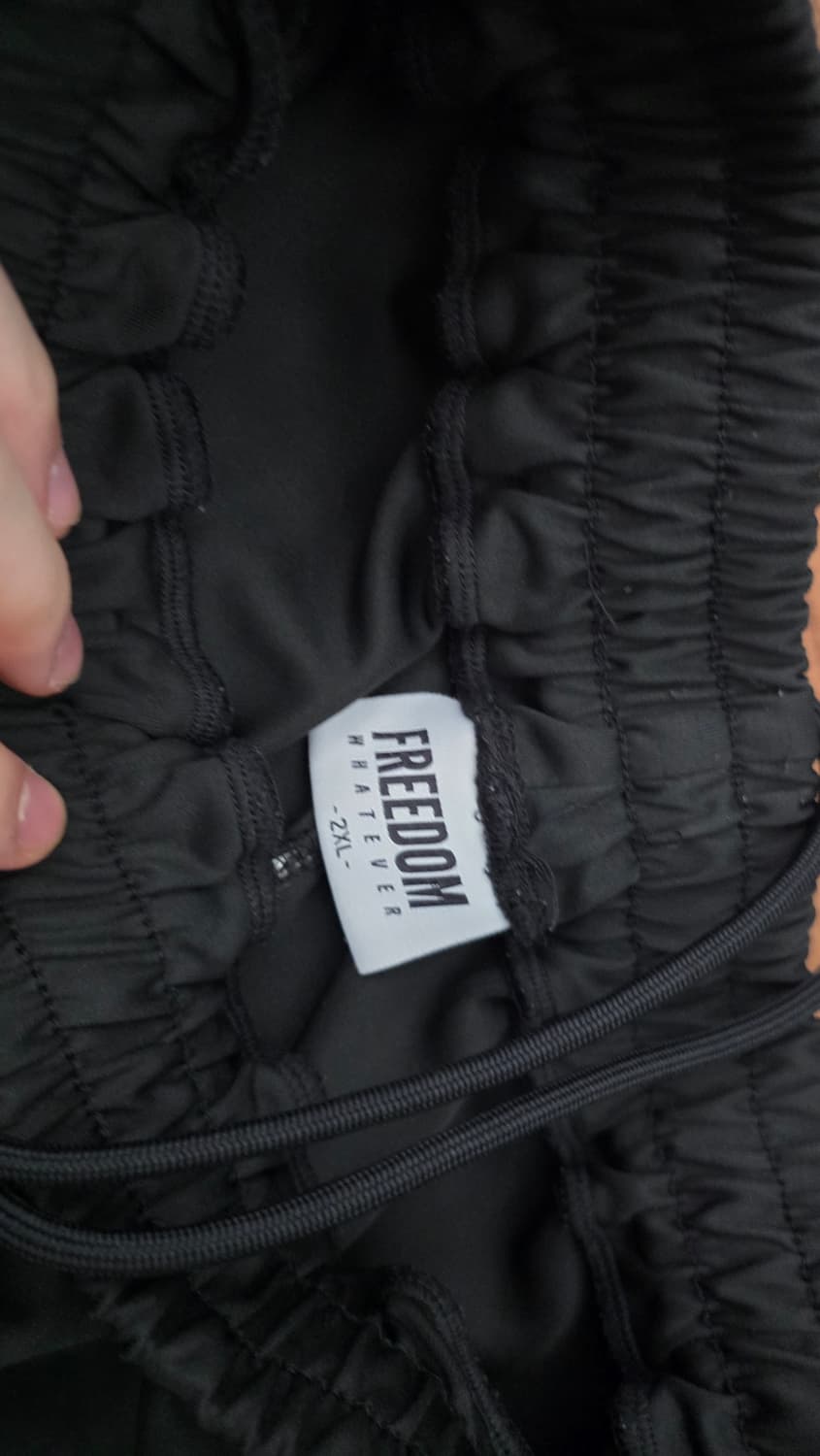 프리덤 버뮤다 팬츠 판매합니다! 상품이미지2