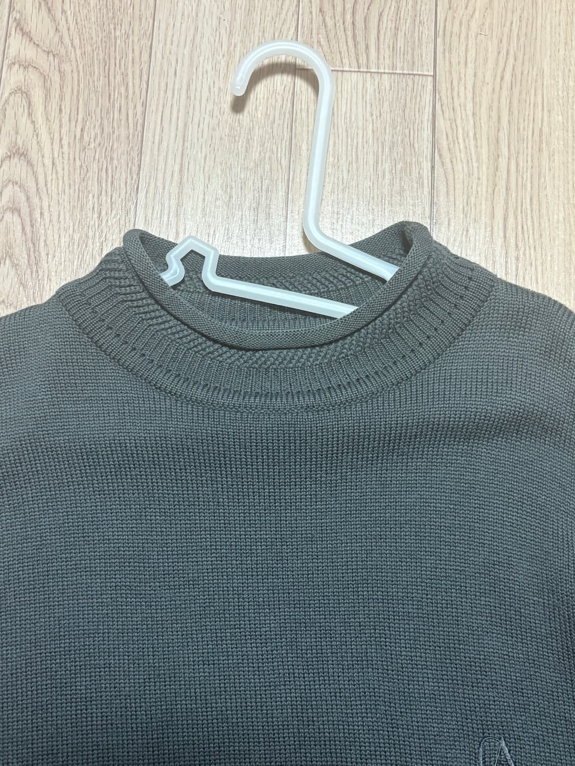 90s Giorgio Armani knit made in Italy 차콜 상품이미지4