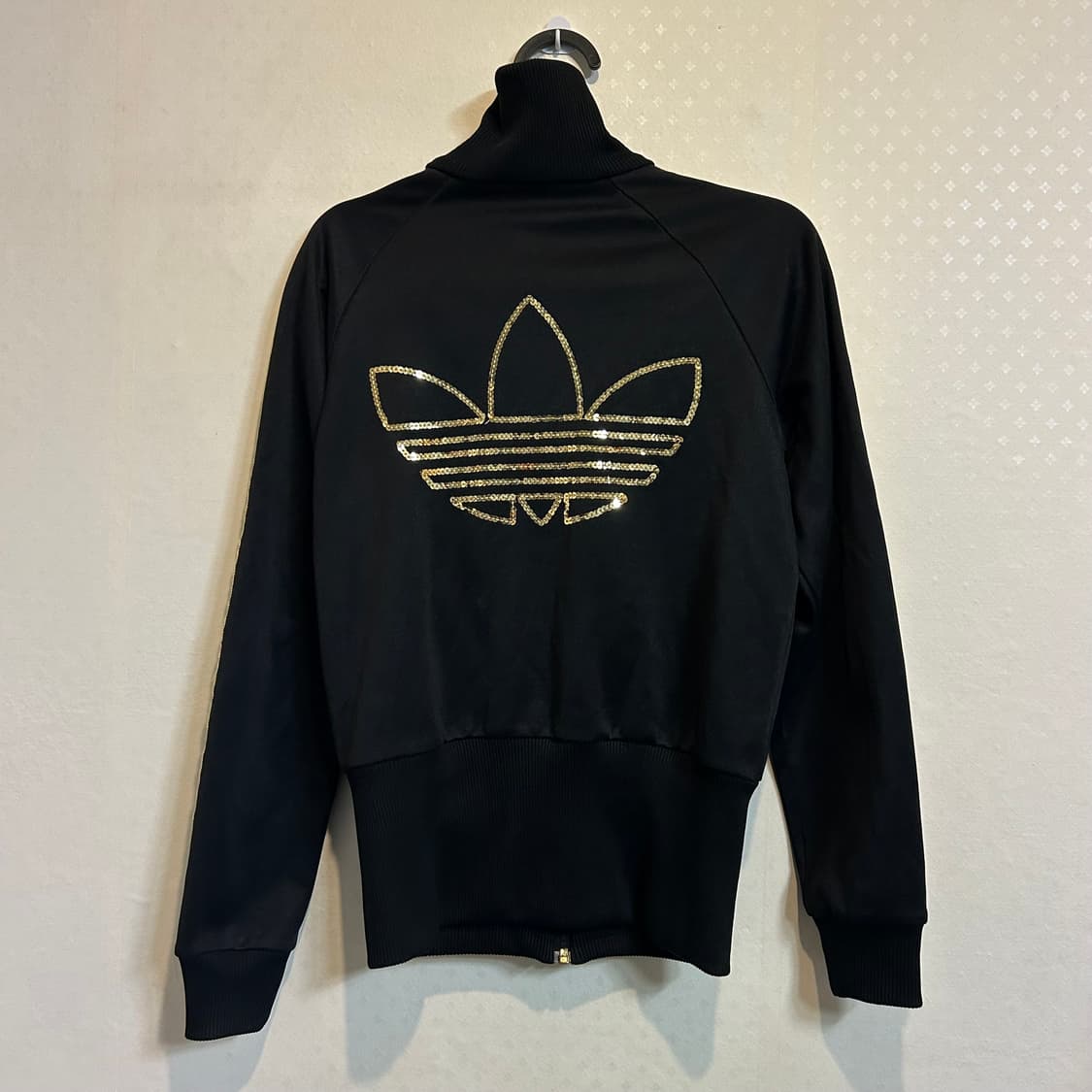 아디다스 파이어버드 빅로고 글리터 딱붙 져지 검골 골드 85  상품이미지6