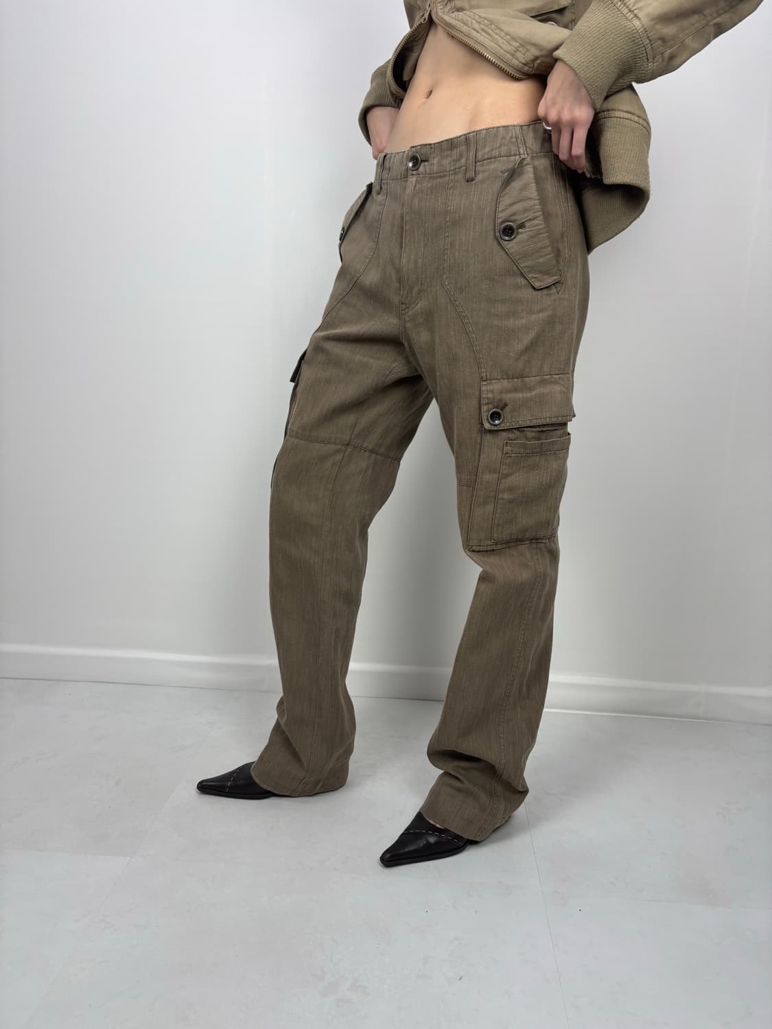 KHAKI BROWN CARGO PANTS 상품이미지1