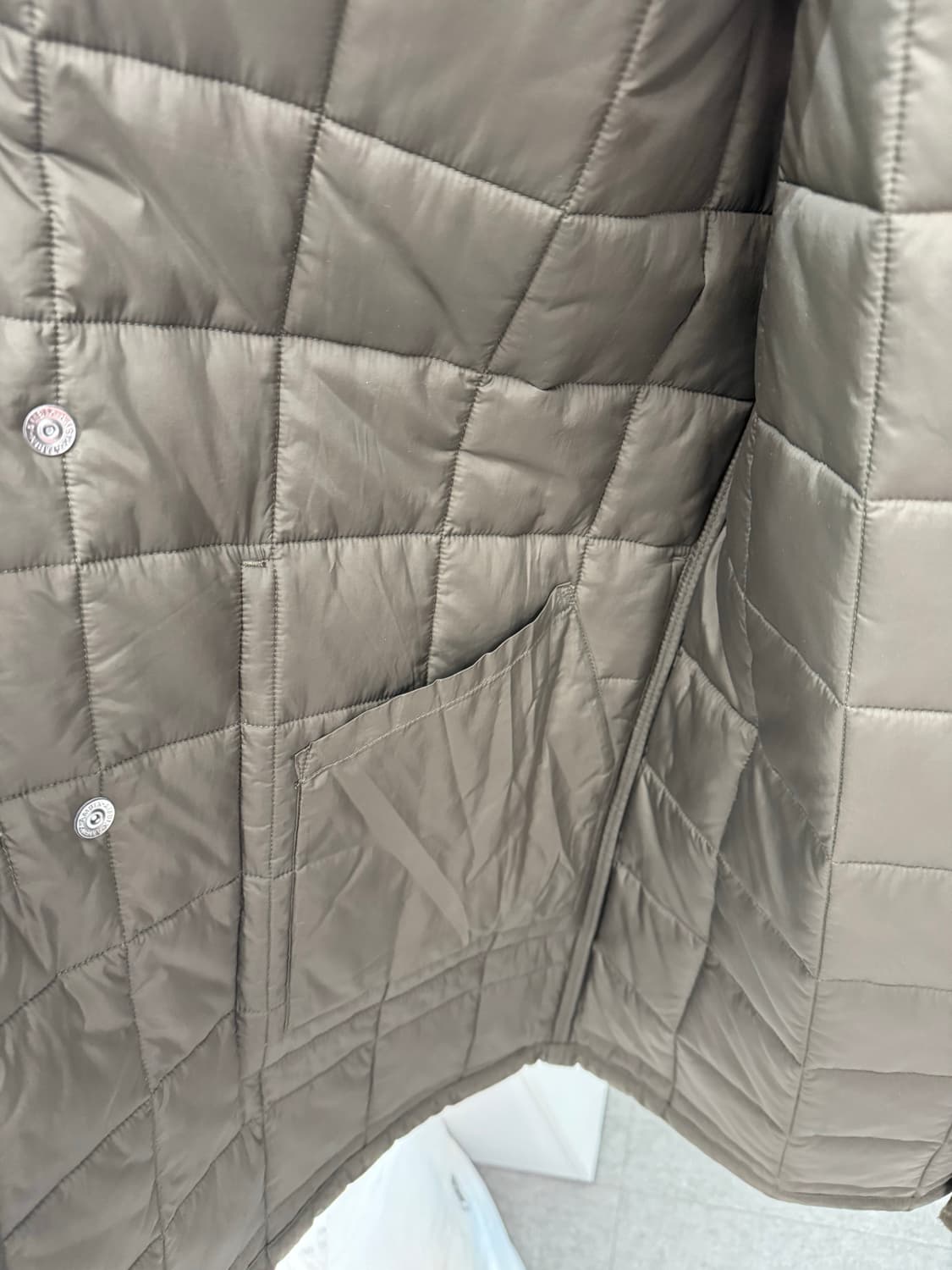 유니클로 U 누빔 코트 L 상품이미지4