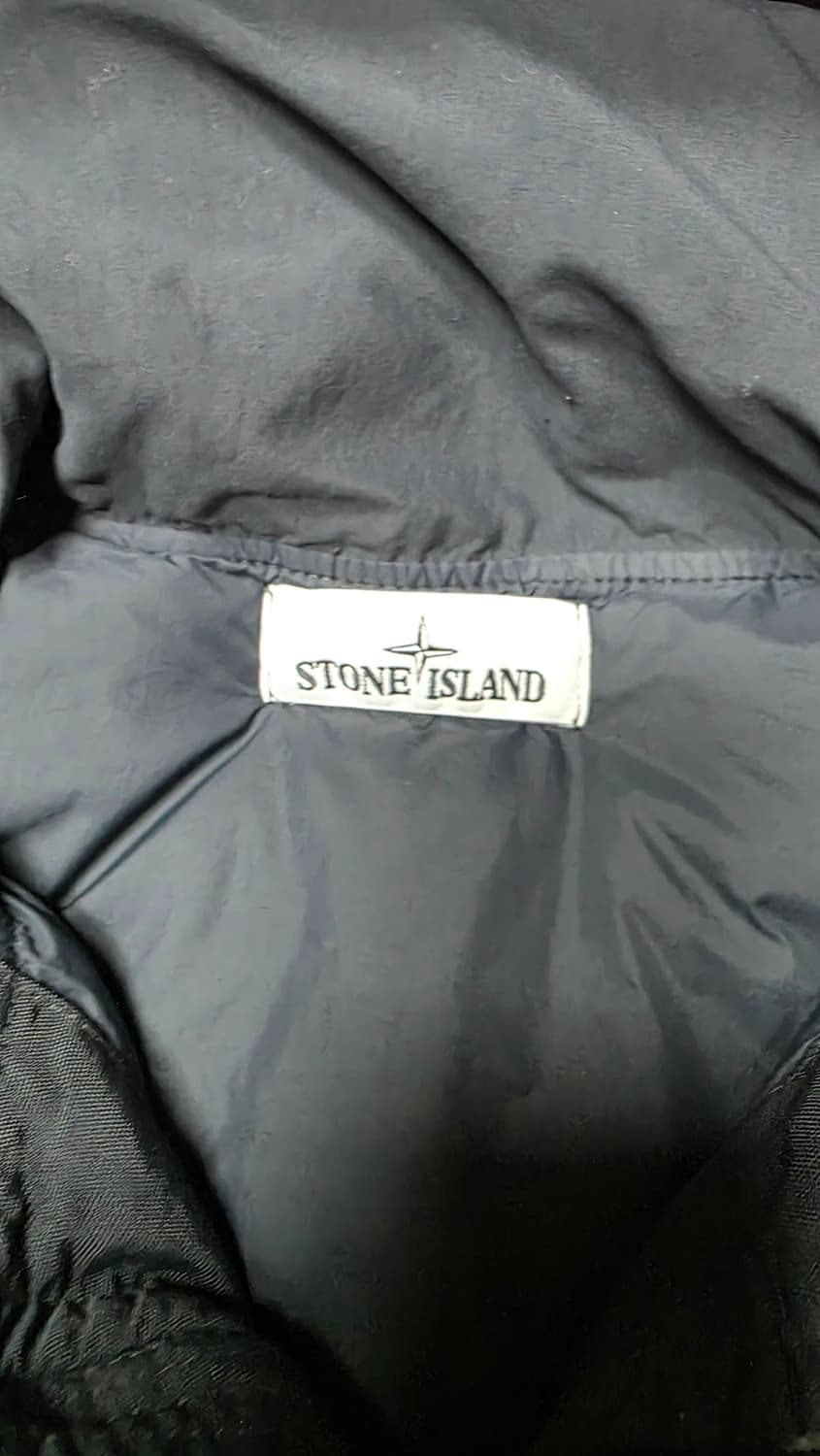 [L,새상품급]스톤아일랜드 크링클랩스 패딩 다크그레이 상품이미지3