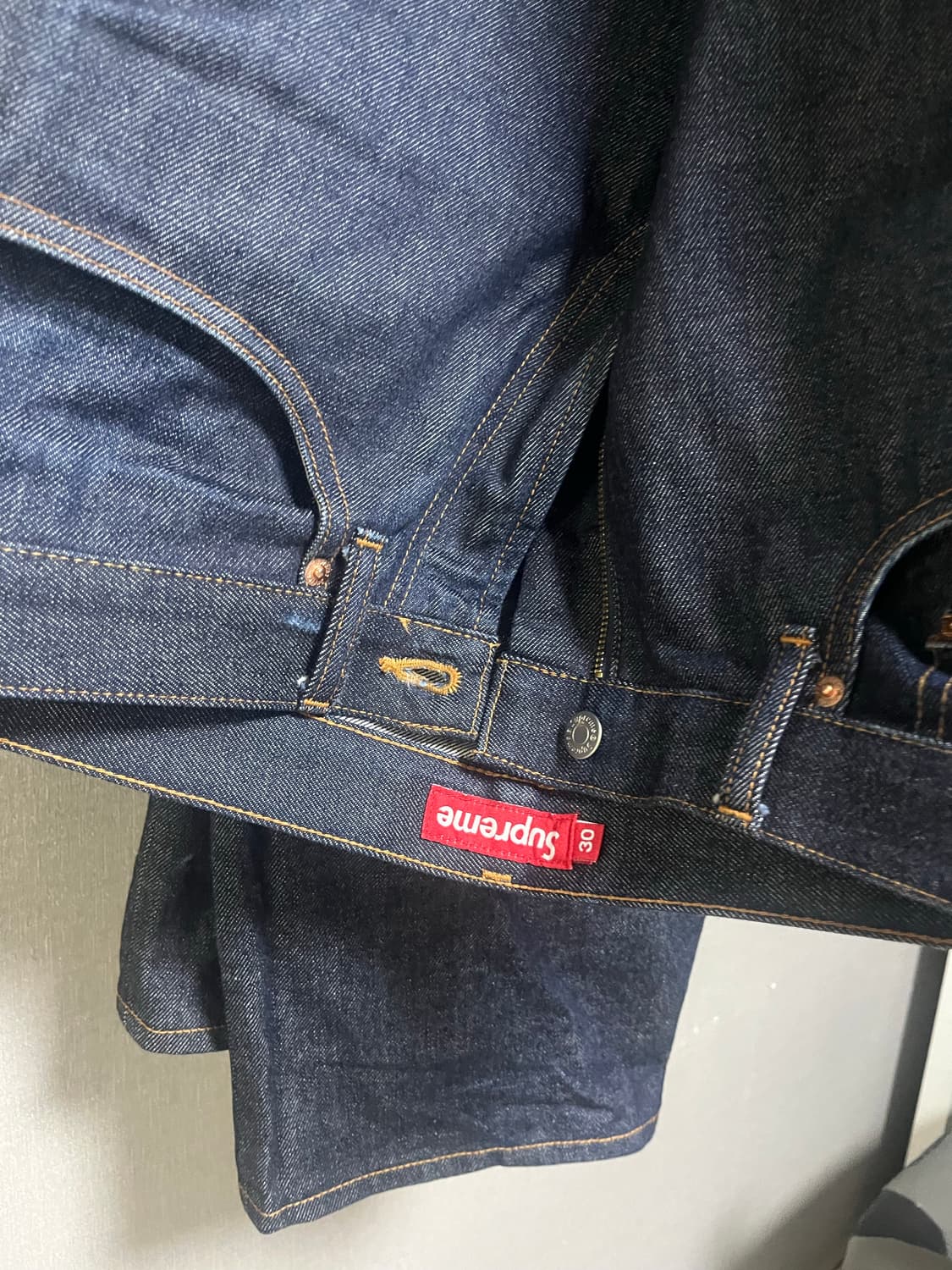 (30) 슈프림 셀비지 배기진 인디고 24FW 상품이미지2