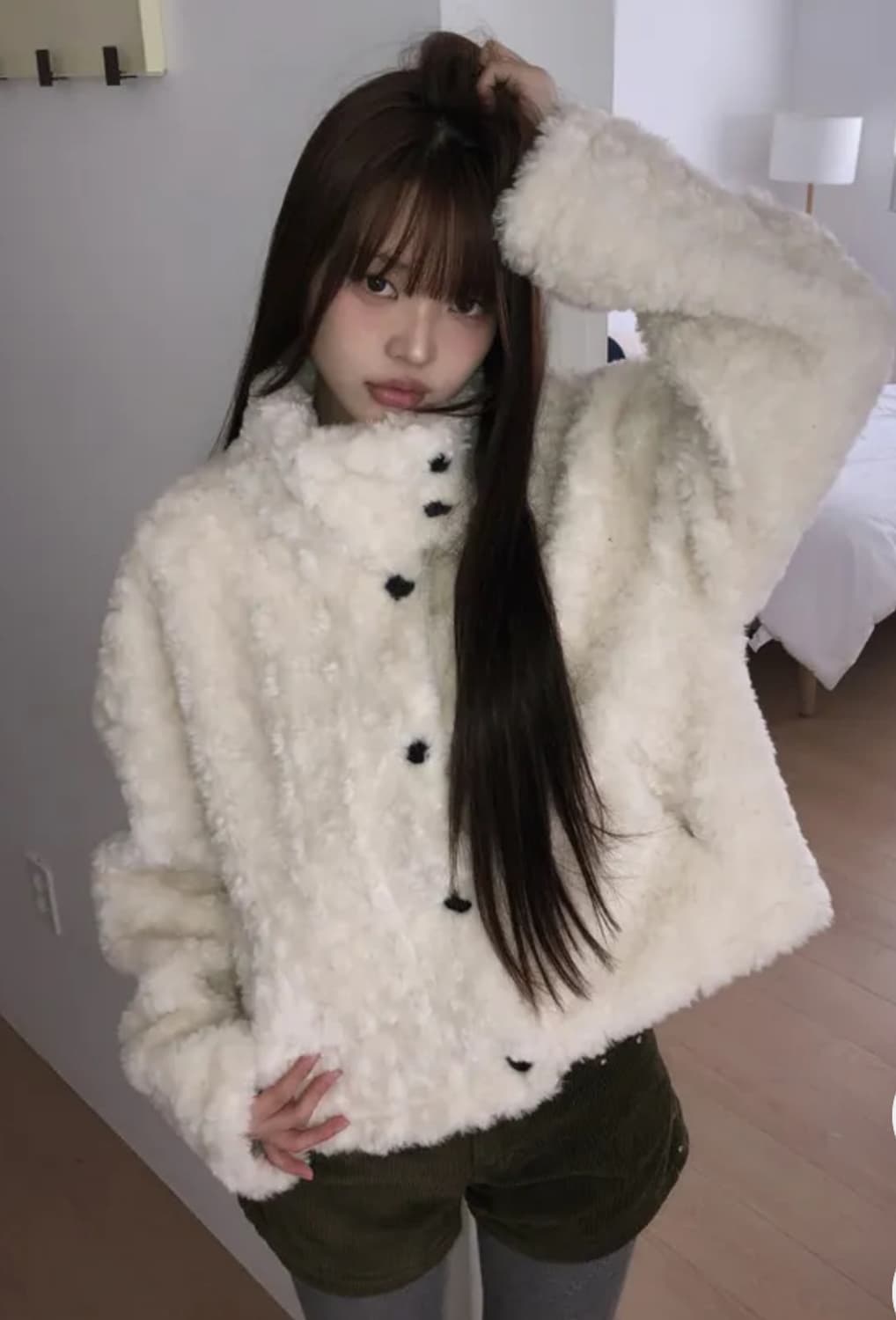 새상품) 원더원더 엘루 하이넥 버튼 퍼자켓  상품이미지1