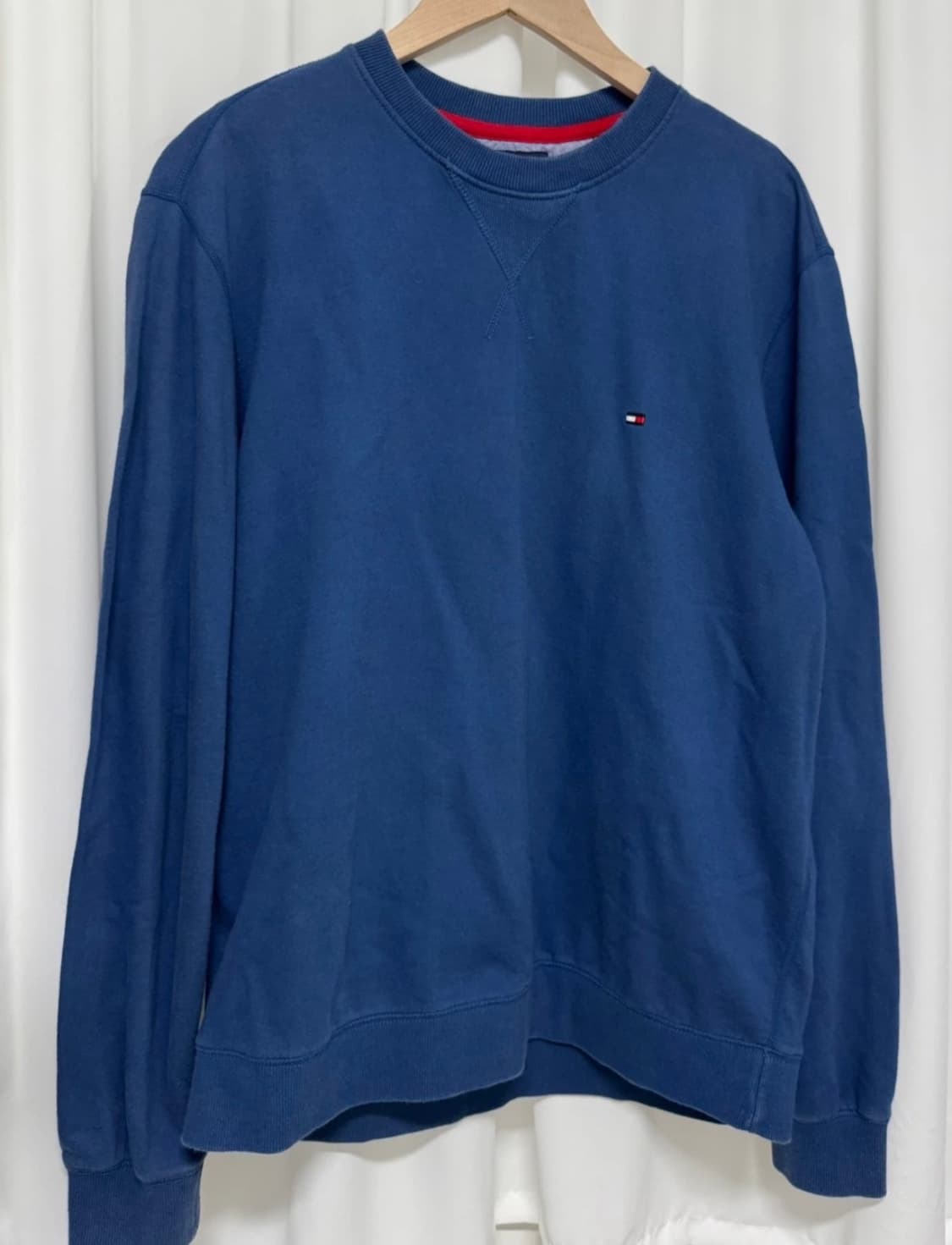 타미힐피거 블루 맨투맨 상품이미지3