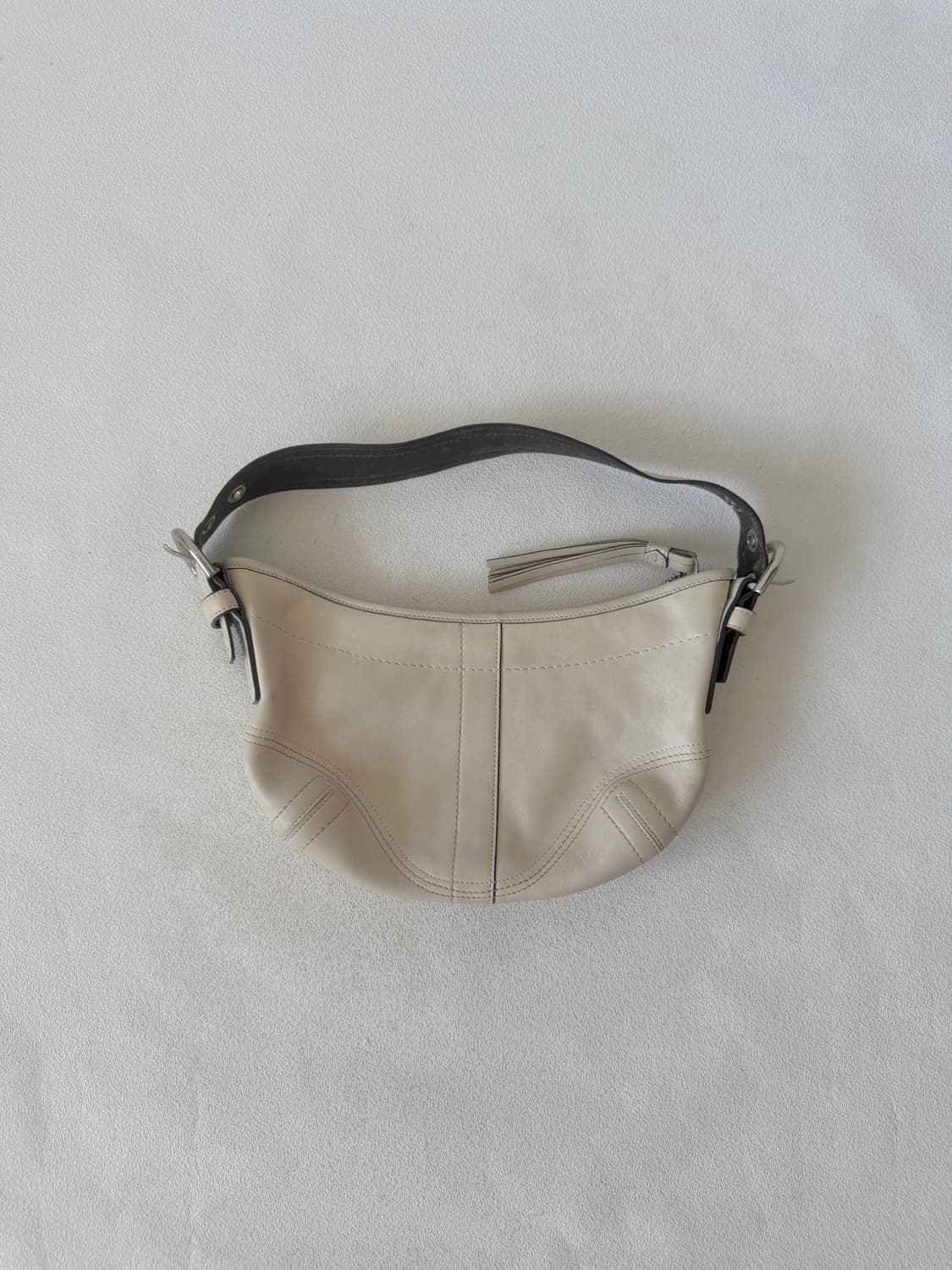 코치(COACH) 레더 토트백(반팔 숄더 가능 예상) 상품이미지1