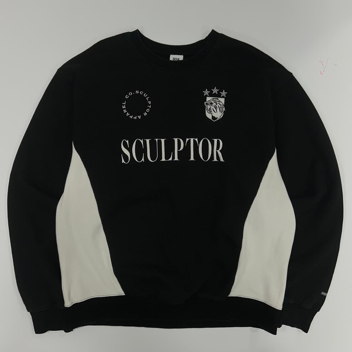 Sculptor 스컬프터 화이트블랙 배색 맨투맨  상품이미지3