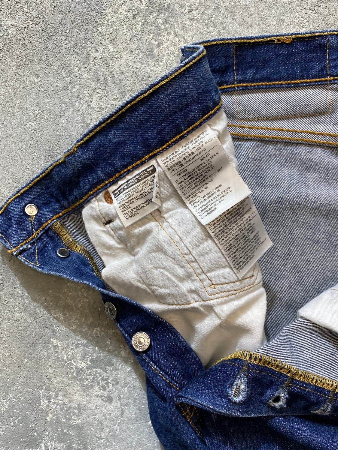 [33] Levi's 501 리바이스 레귤러 핏 데님팬츠 상품이미지8