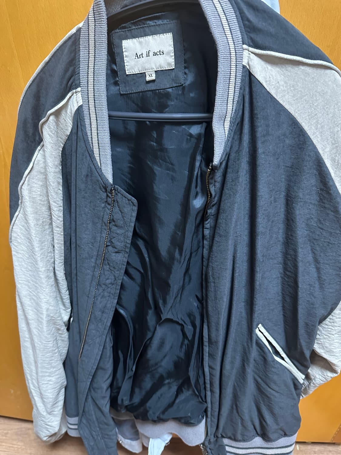 아트이프액츠 수베니어 자켓팝니다 상품이미지1