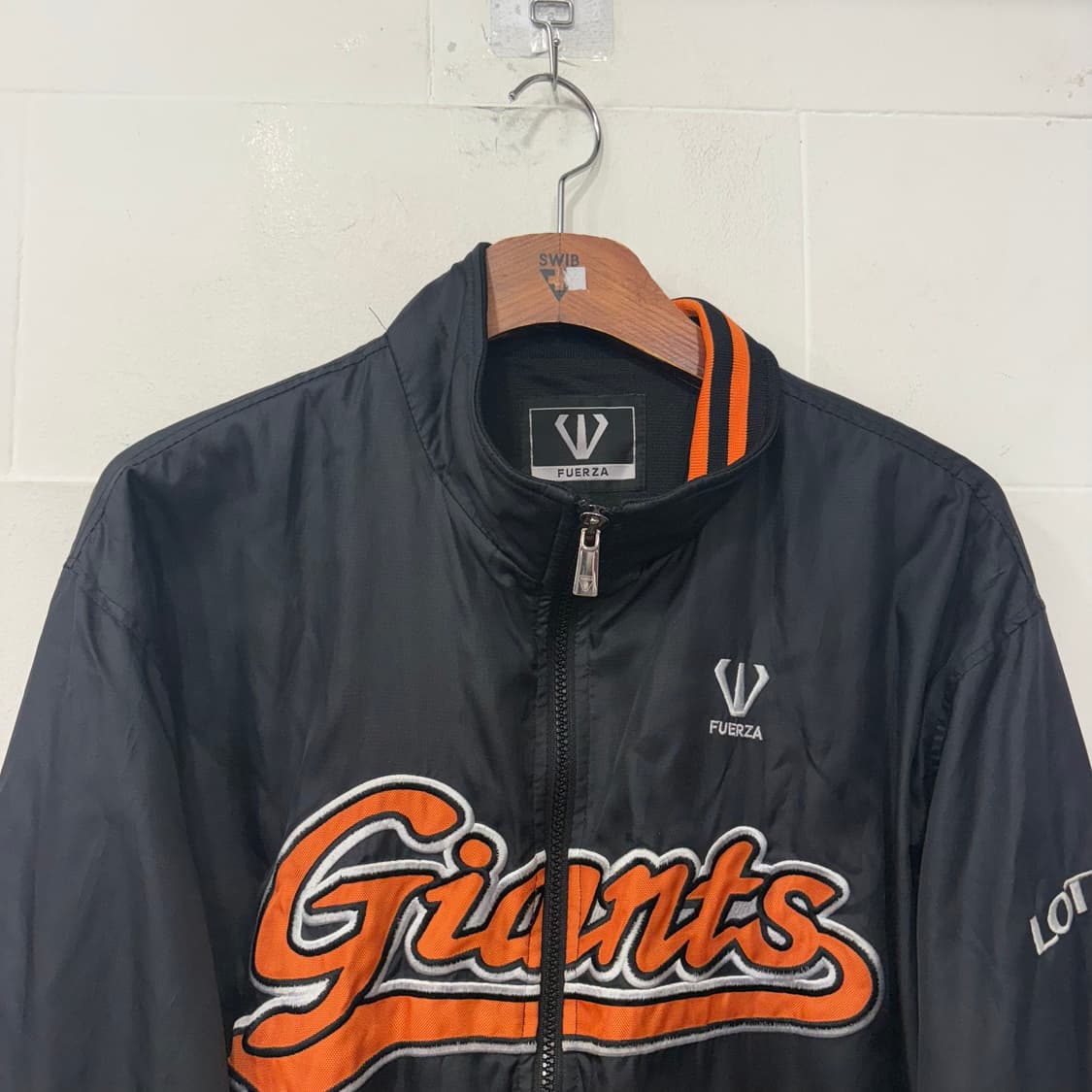 훼르자 롯데 자이언츠 춘추 점퍼 상품이미지2