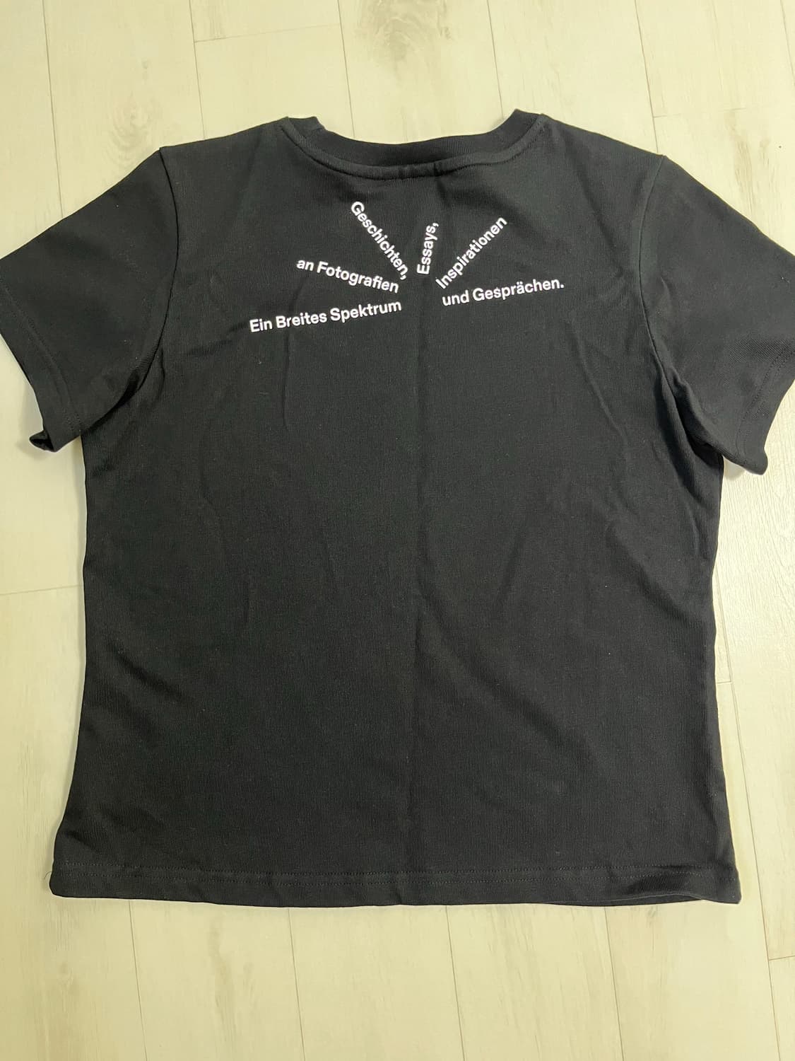 베를린포토북디스트리뷰션 002 OverviewTee Black_M 반팔 상품이미지4
