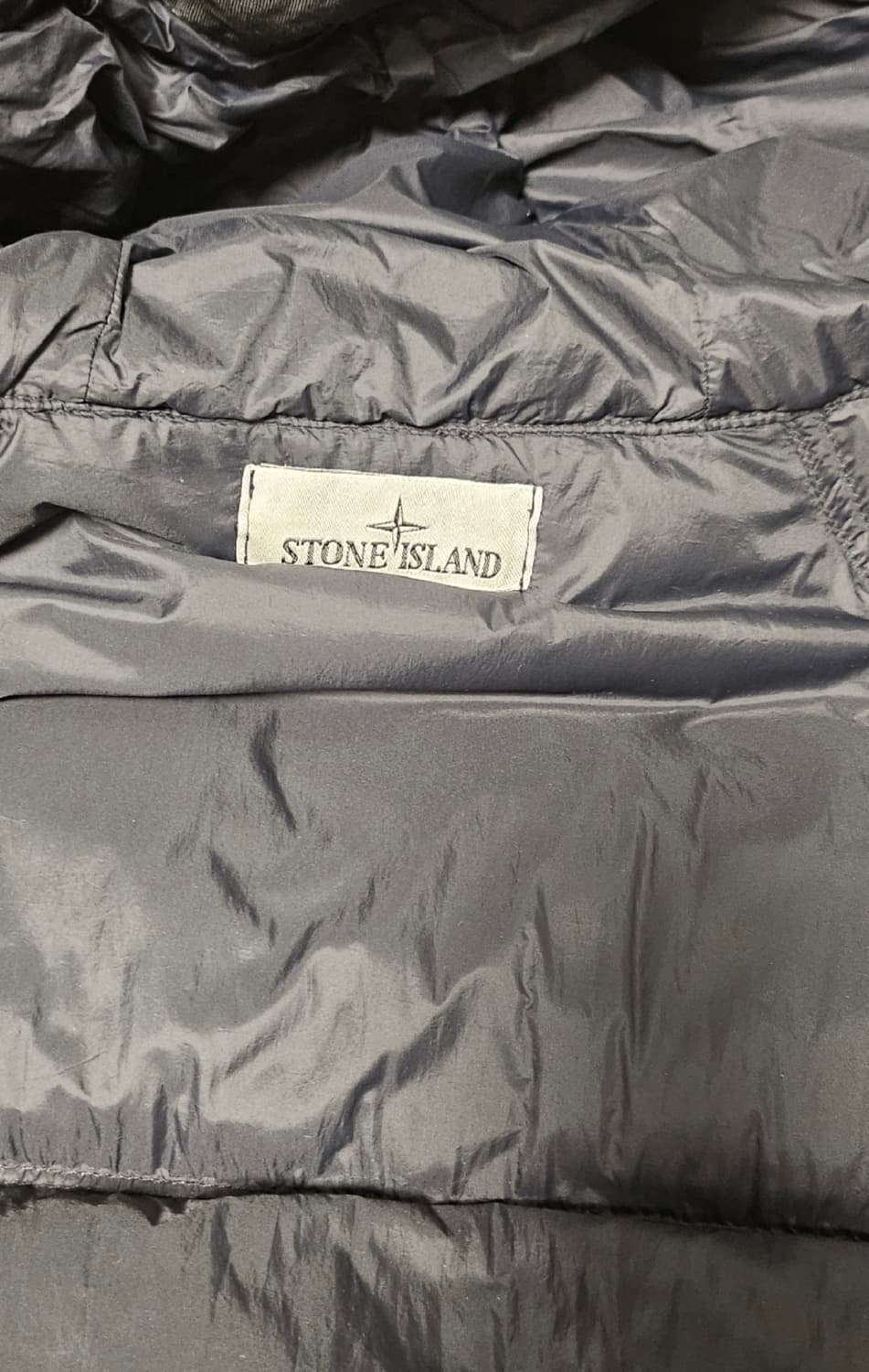 스톤아일랜드 24FW 가먼트다이 클링클랩스 롱패딩 L 블랙 상품이미지5