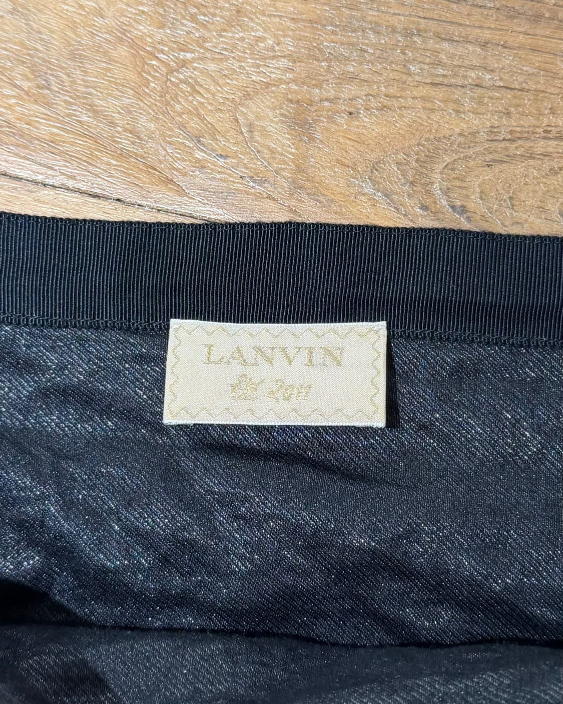 랑방 블랙 드레이프 미디 스커트 상품이미지7