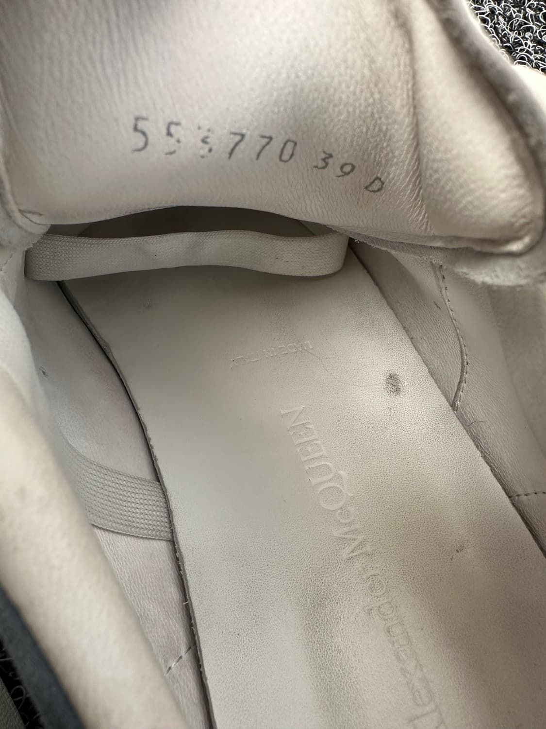 알렉산더 맥퀸 오버솔 스니커즈 39/ 245 상품이미지7