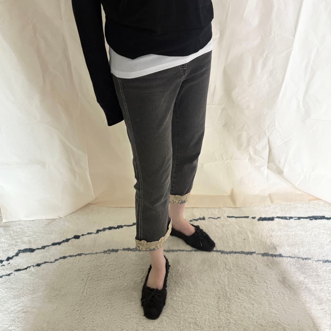 Just Cavalli Lace-Trimmed CropCapri Jean 상품이미지1