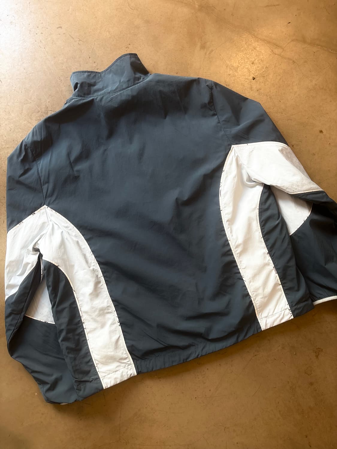 푸마 맨시티 리버시블 바람막이 상품이미지3