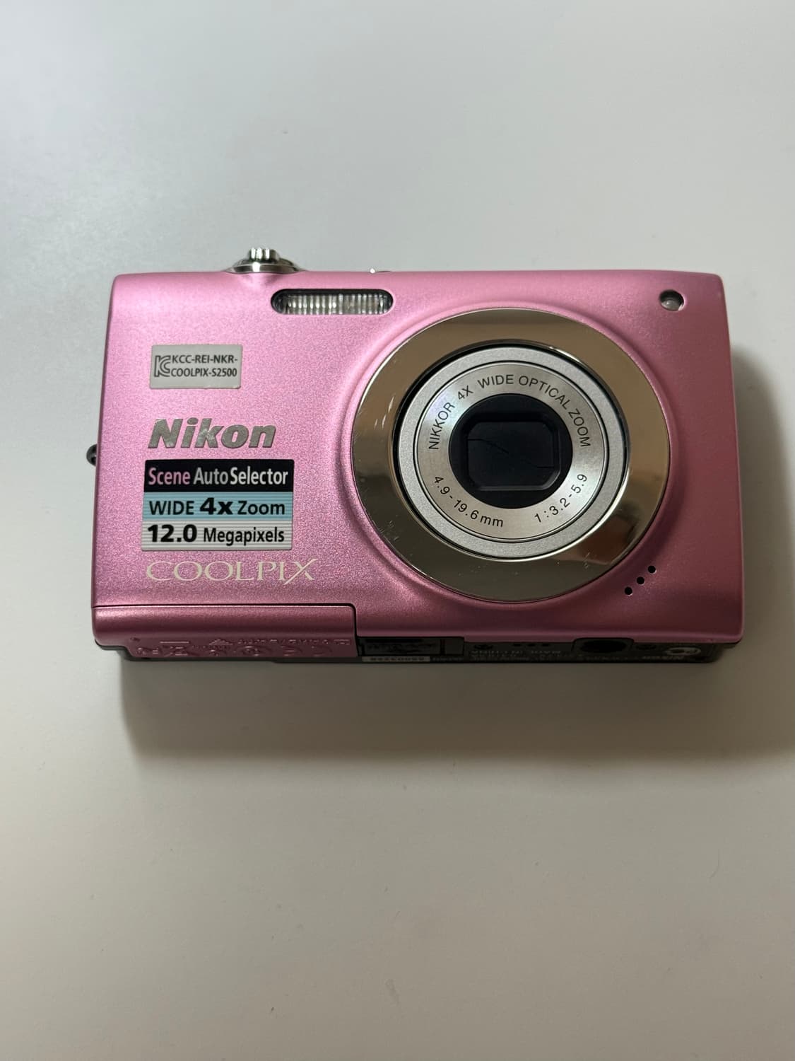 니콘 쿨픽스 S2500 딸기우유 색상 상품이미지1