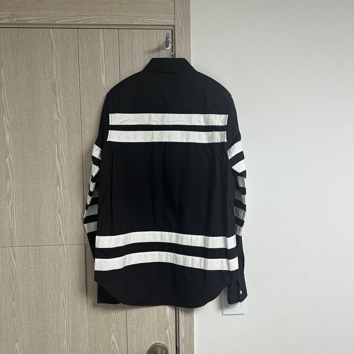 후드바이에어 로고박스 셔츠 M 상품이미지2