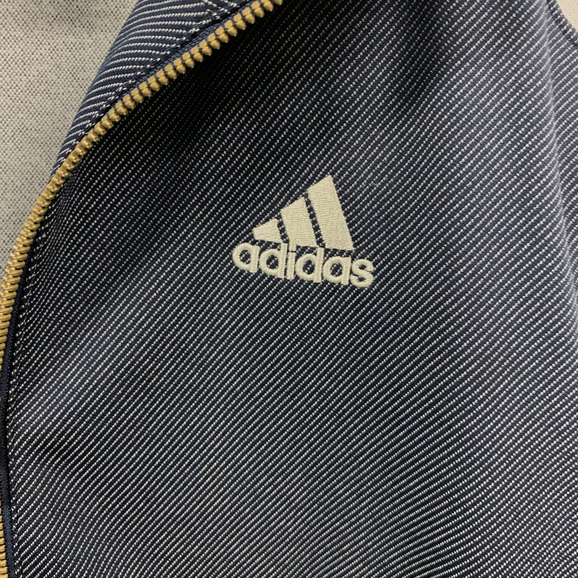 아디다스 사이드라인 해링본 트랙탑 져지 상품이미지4