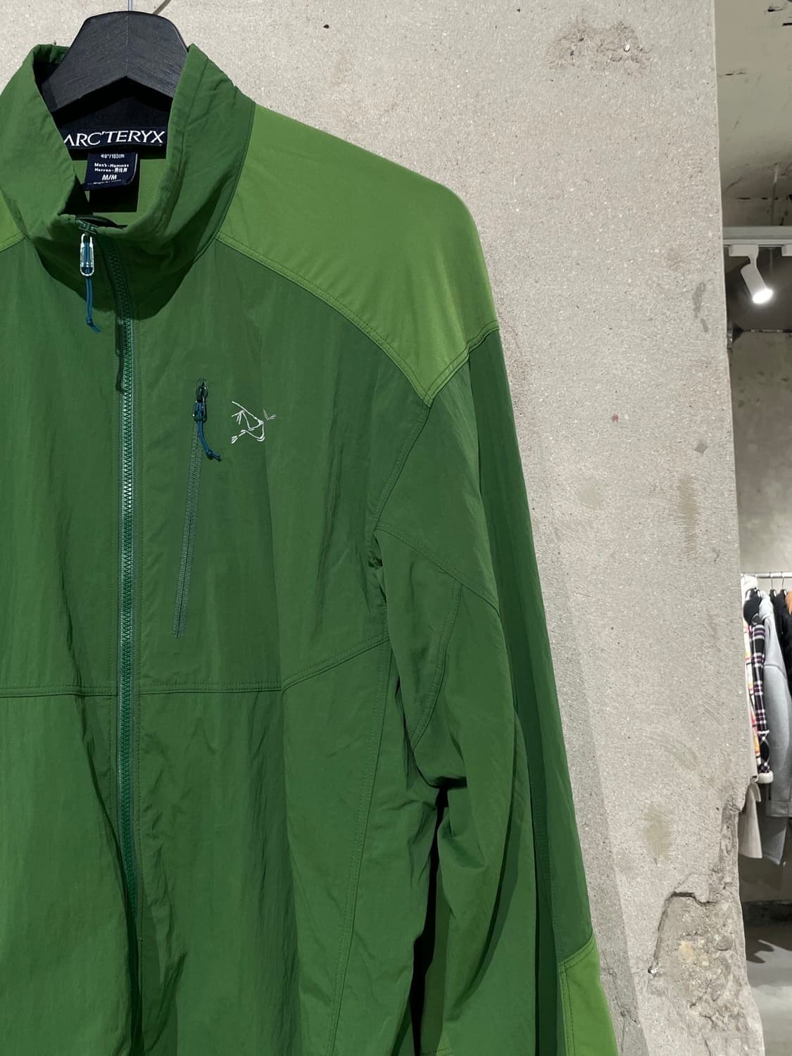 아크테릭스 그린 감마 SL 하이브리드 자켓 상품이미지3
