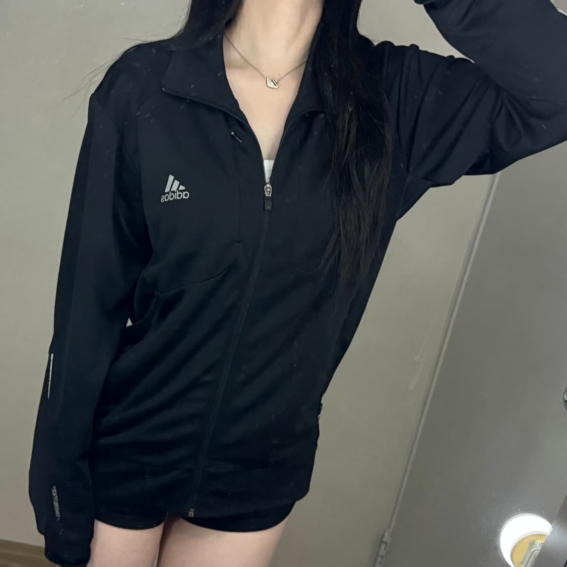 아디다스 삼선 로고 지퍼포인트 트랙탑져지  상품이미지4