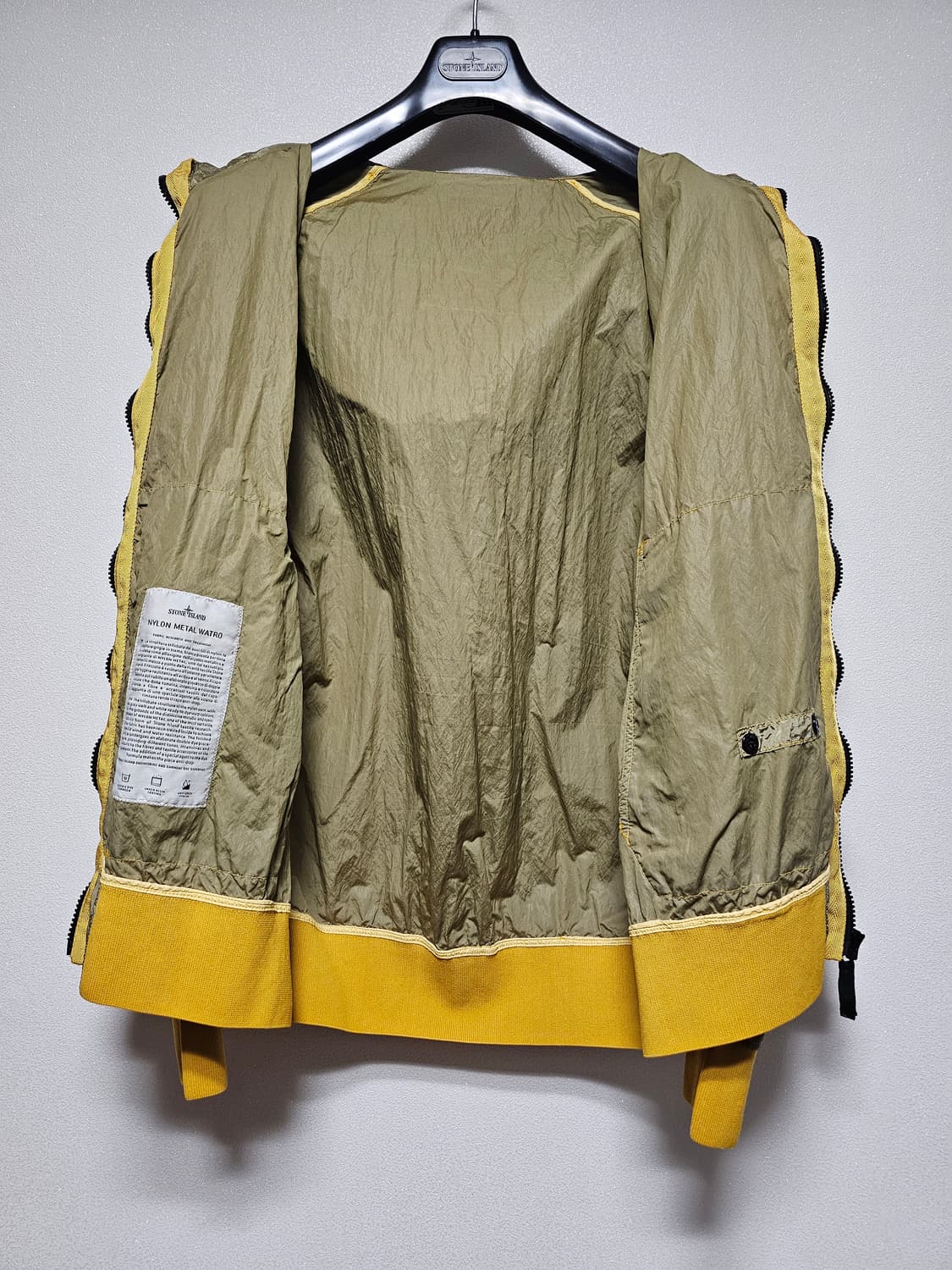 스톤아일랜드 나일론 메탈 와트로 자켓 상품이미지4