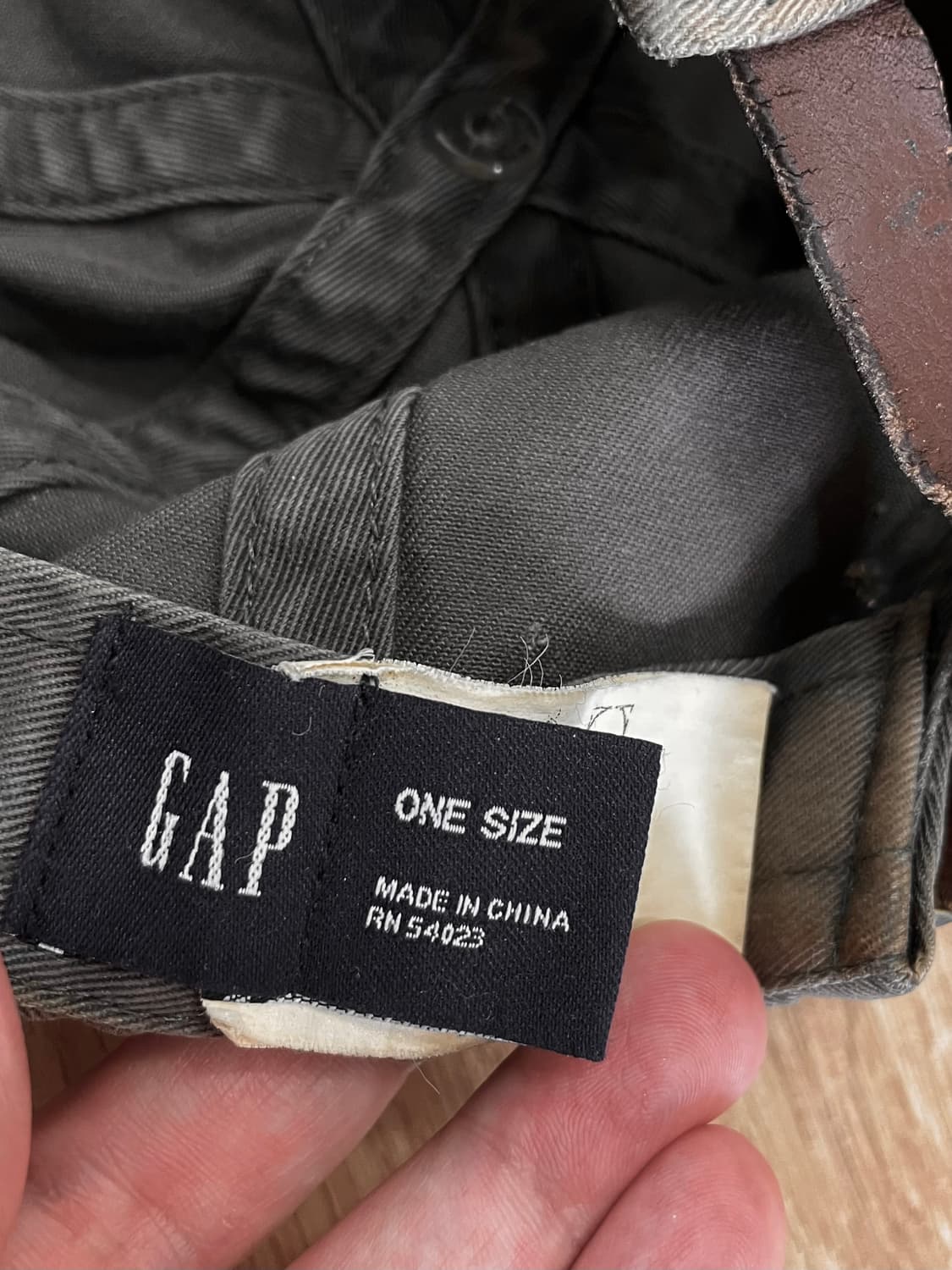 택포) 갭 gap 선페이드 빈티지 볼캡 모자 (레더 스트랩) 상품이미지4