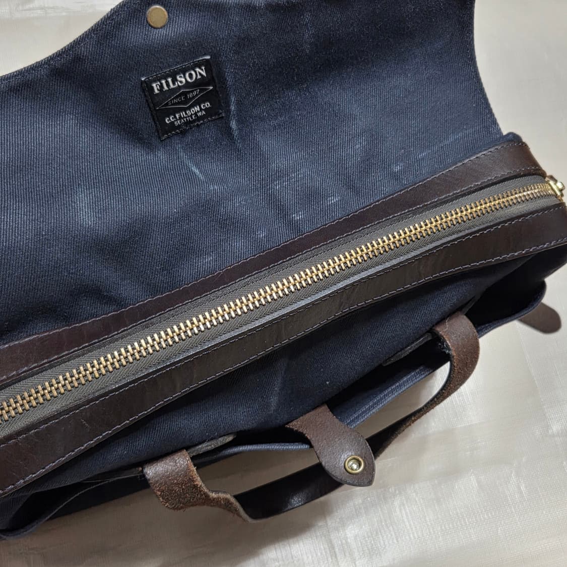 필슨256 브리프케이스 네이비 상품이미지5