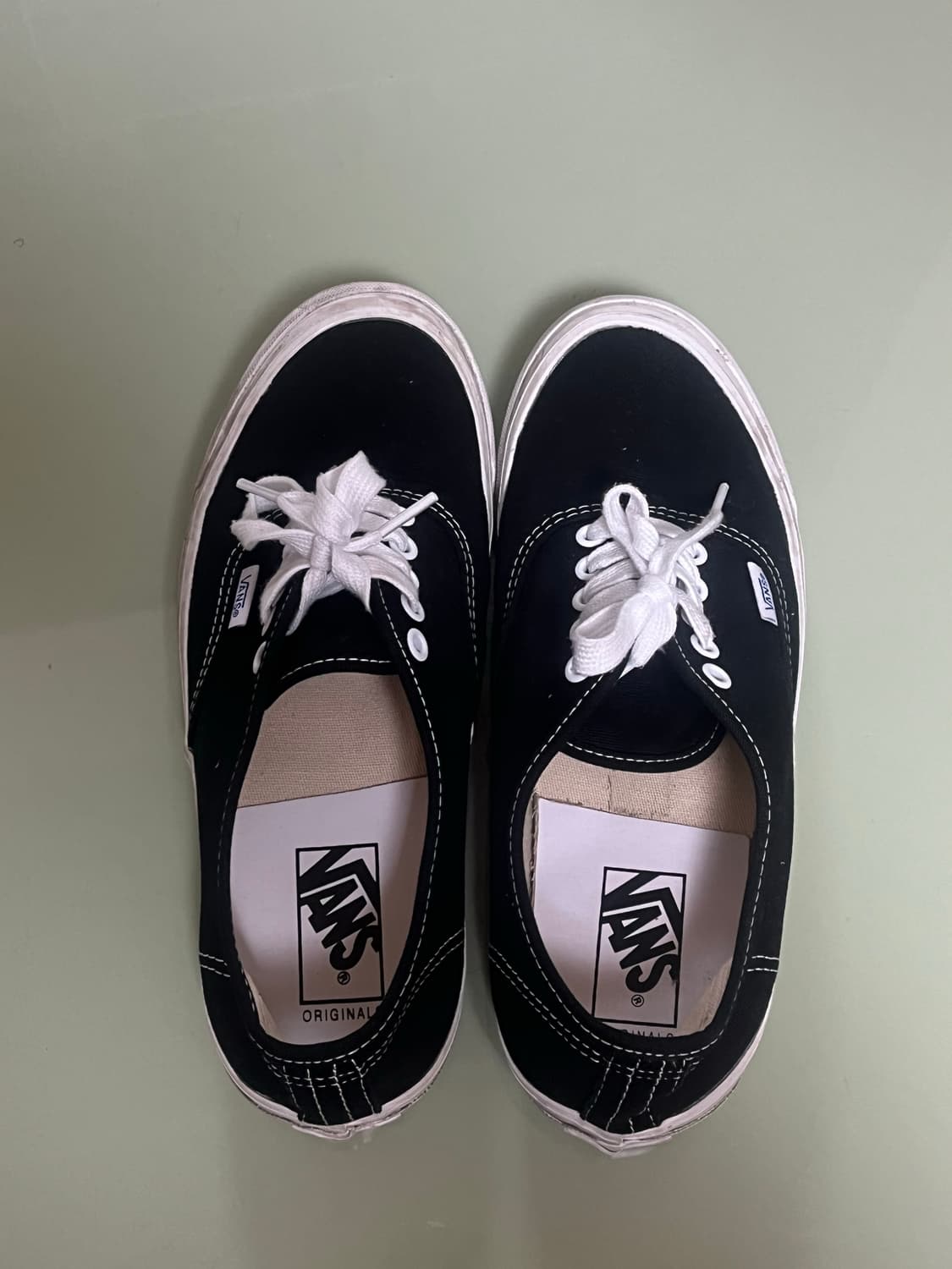 반스 어센틱 볼트 블랙 260 상품이미지1