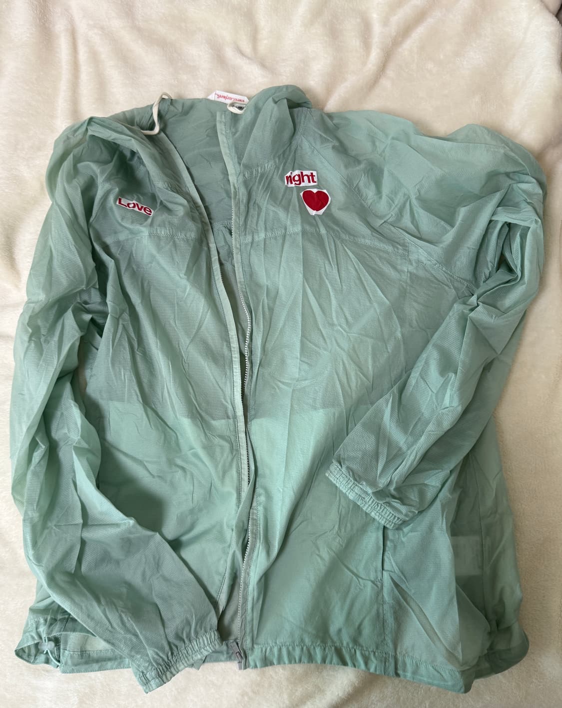 더뮤지엄비지터 바람막이 민트 상품이미지1