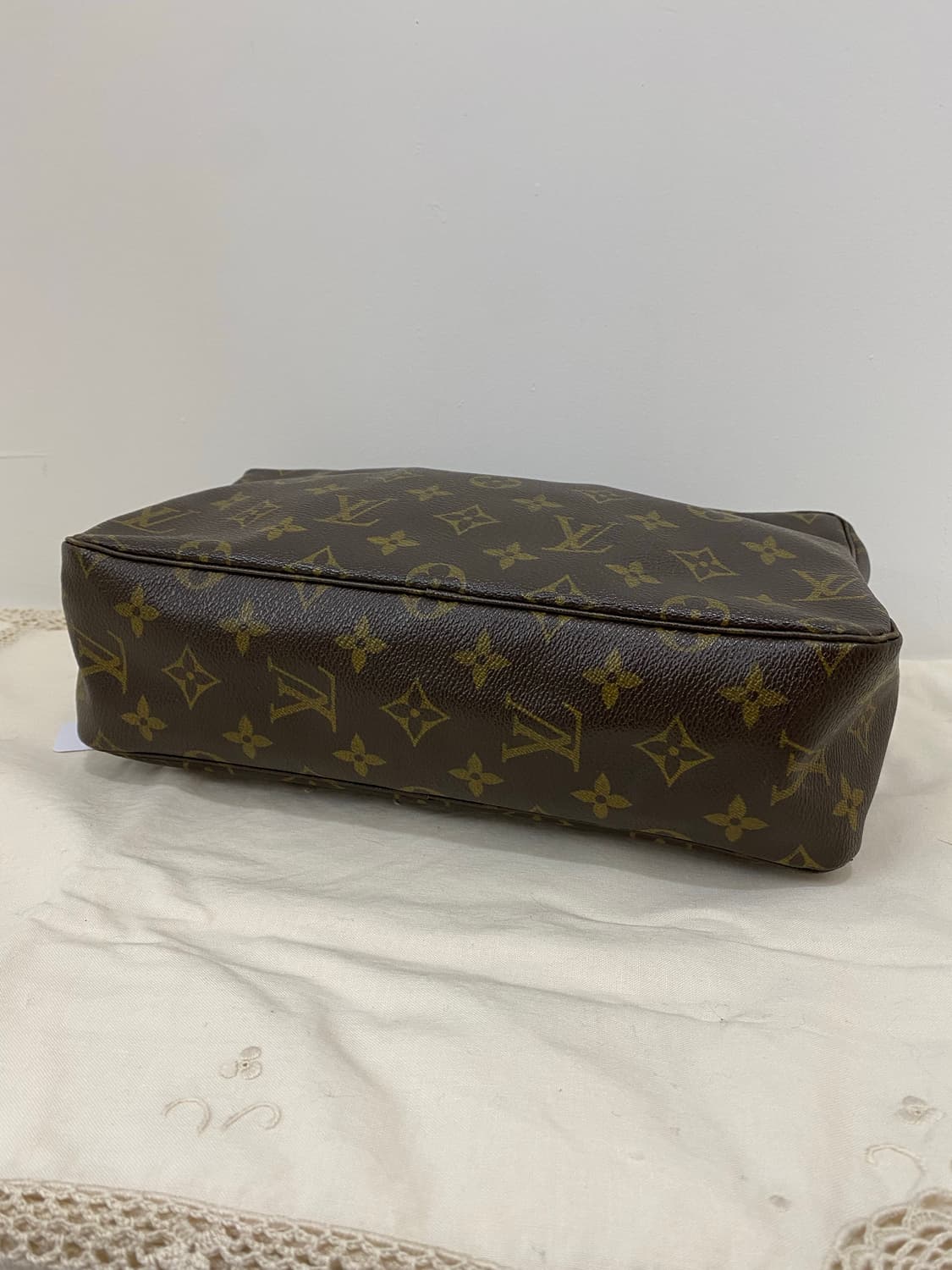 Louis Vuitton 모노그램 파우치 상품이미지4