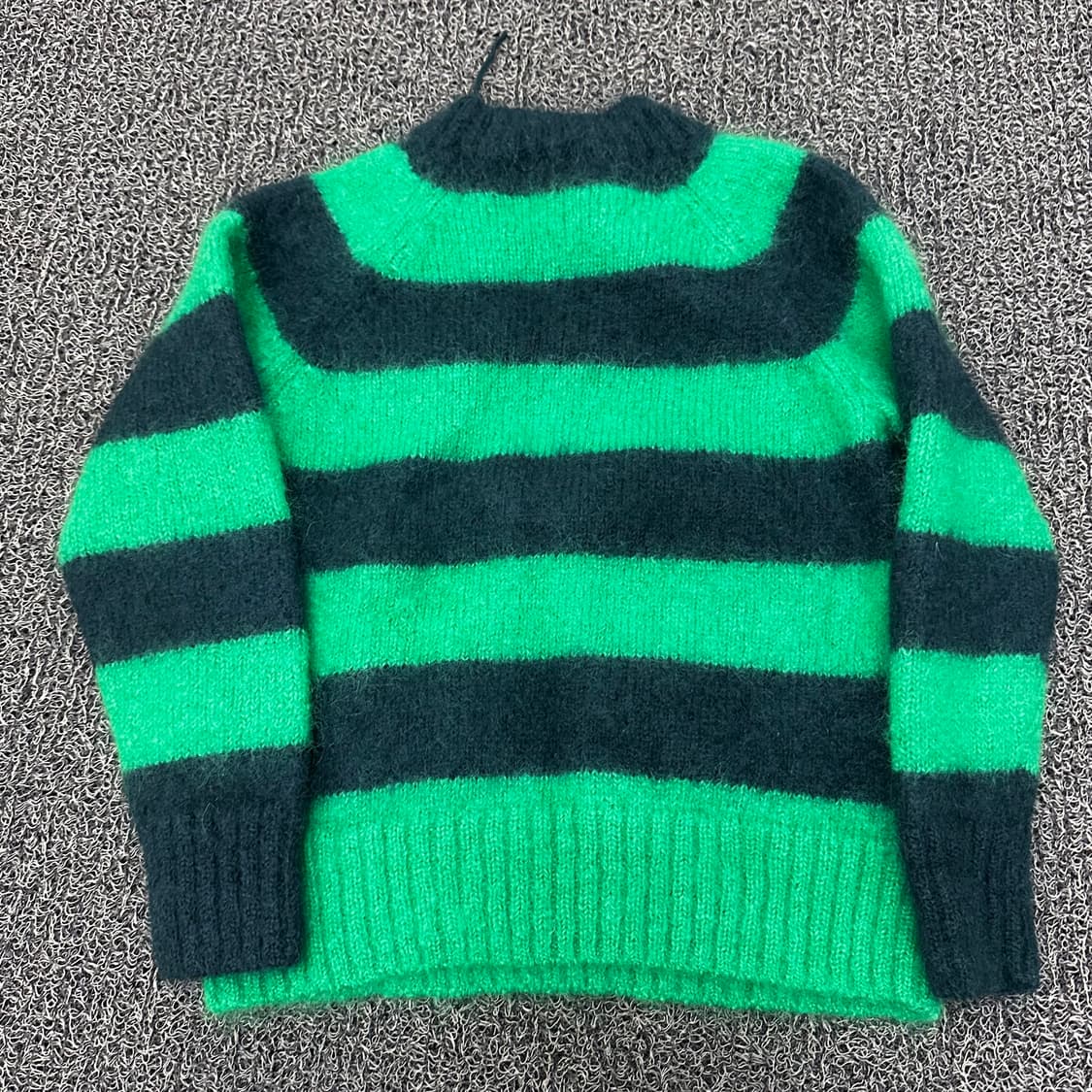 COS 코스 여성 스트라이프 니트 XS 상품이미지5