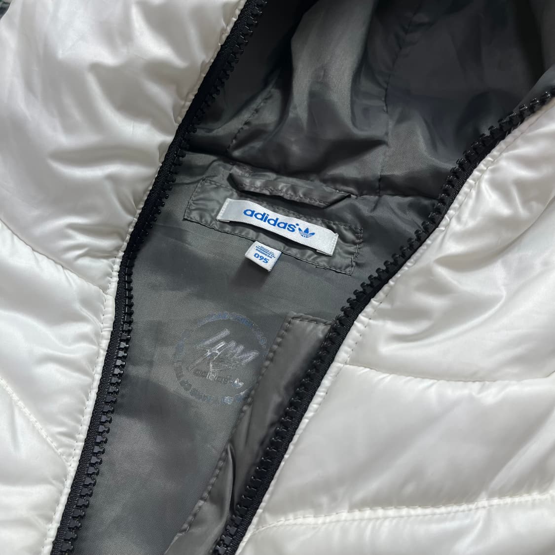 Adidas 아디다스 후드 패딩 조끼 베스트(95) 상품이미지3