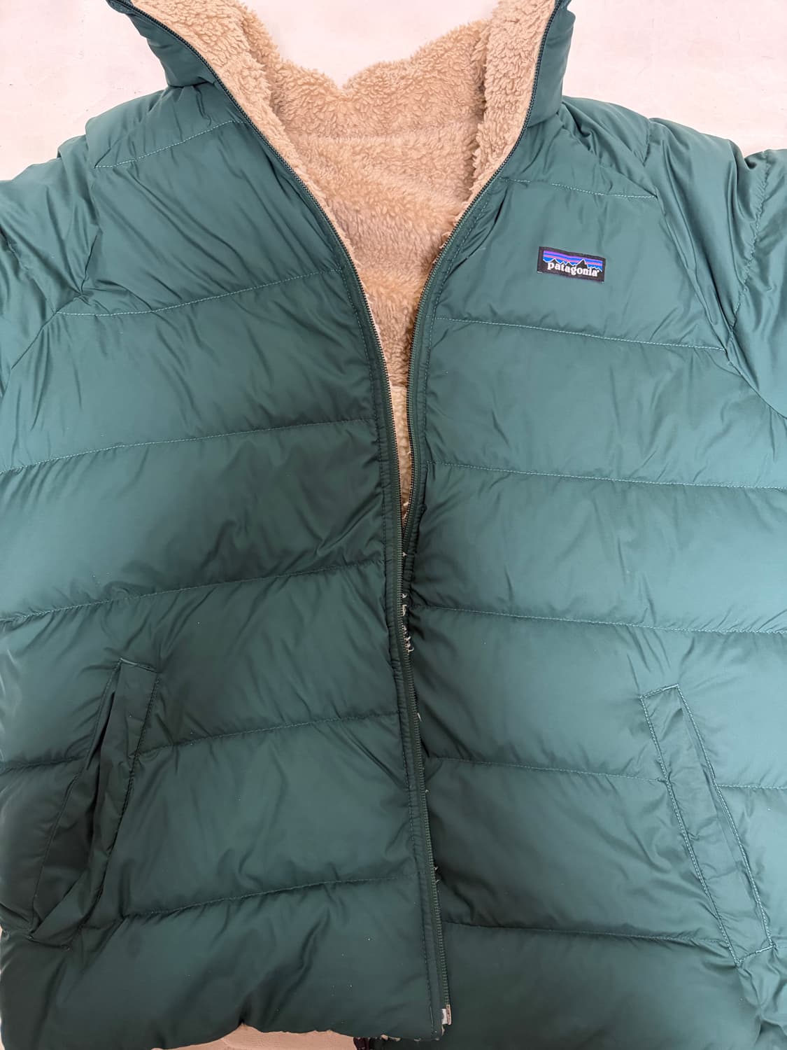 파타고니아 리버시블 패딩 그린 상품이미지2