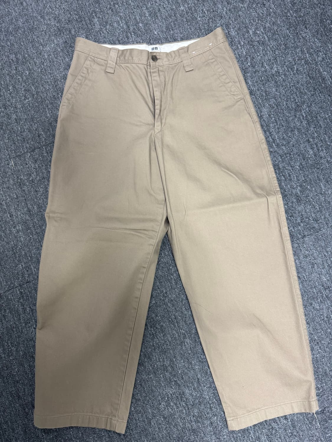 유니클로 와이드핏 치노팬츠 상품이미지2