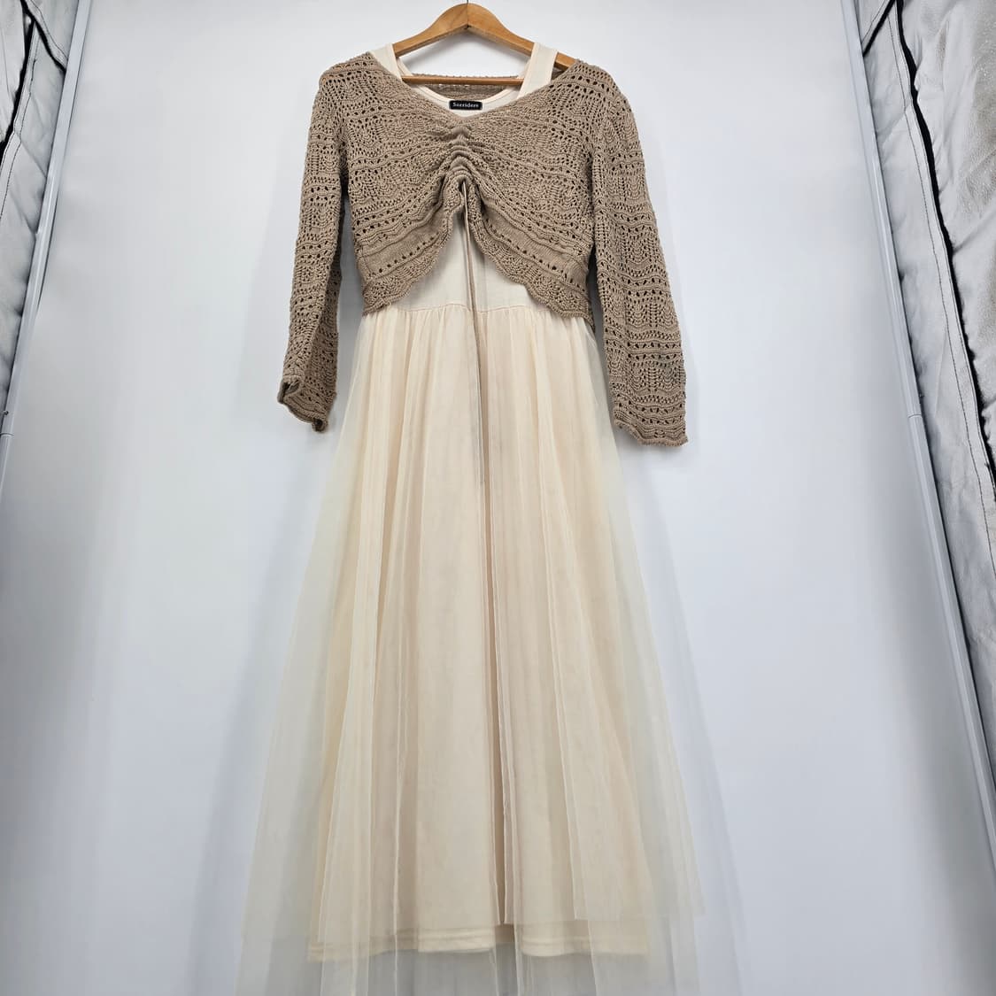아이보리 롱 원피스 + 크로셰 가디건 코디 세트 상품이미지1