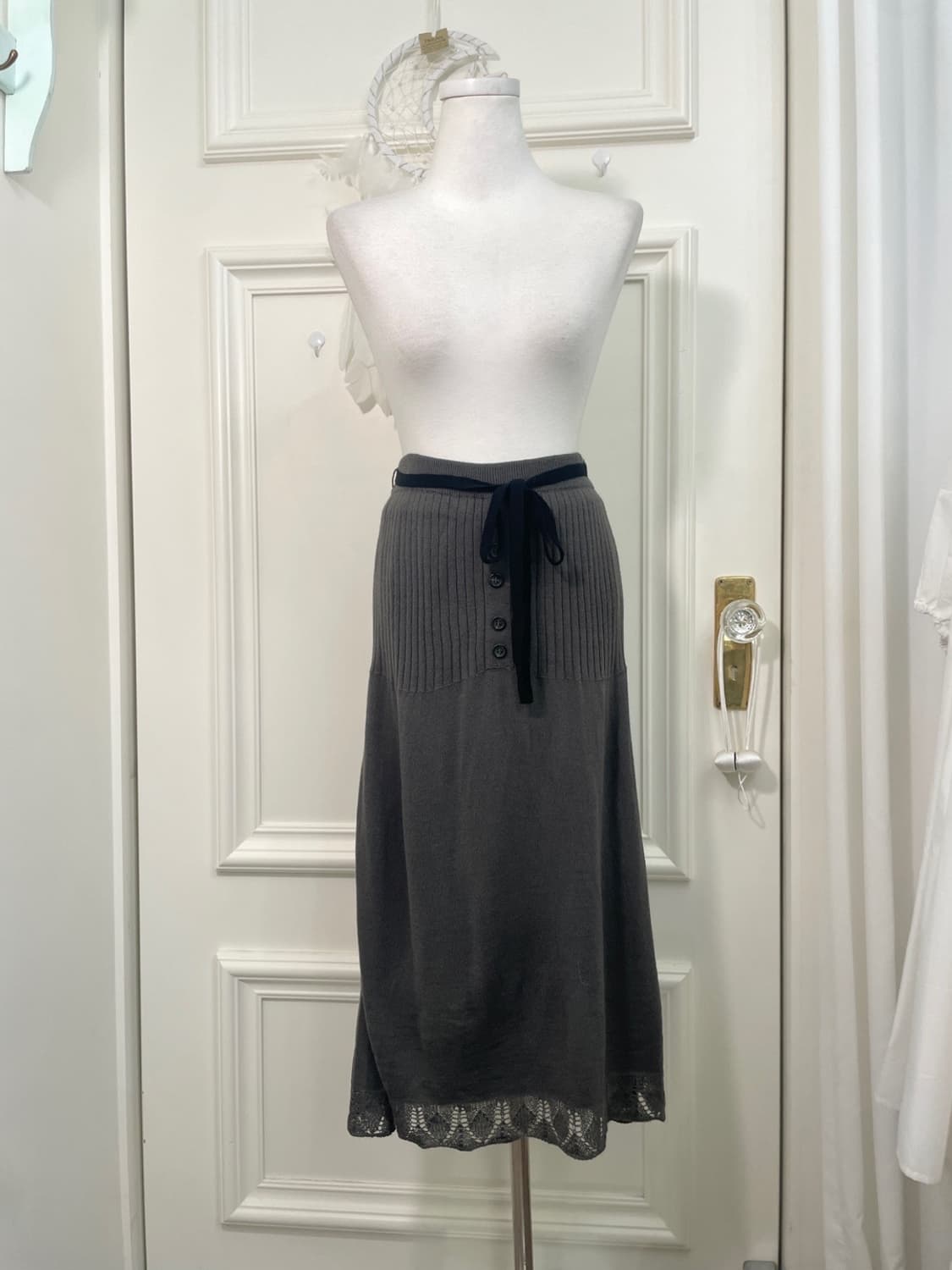 charcoal crochet black belt button point 상품이미지1