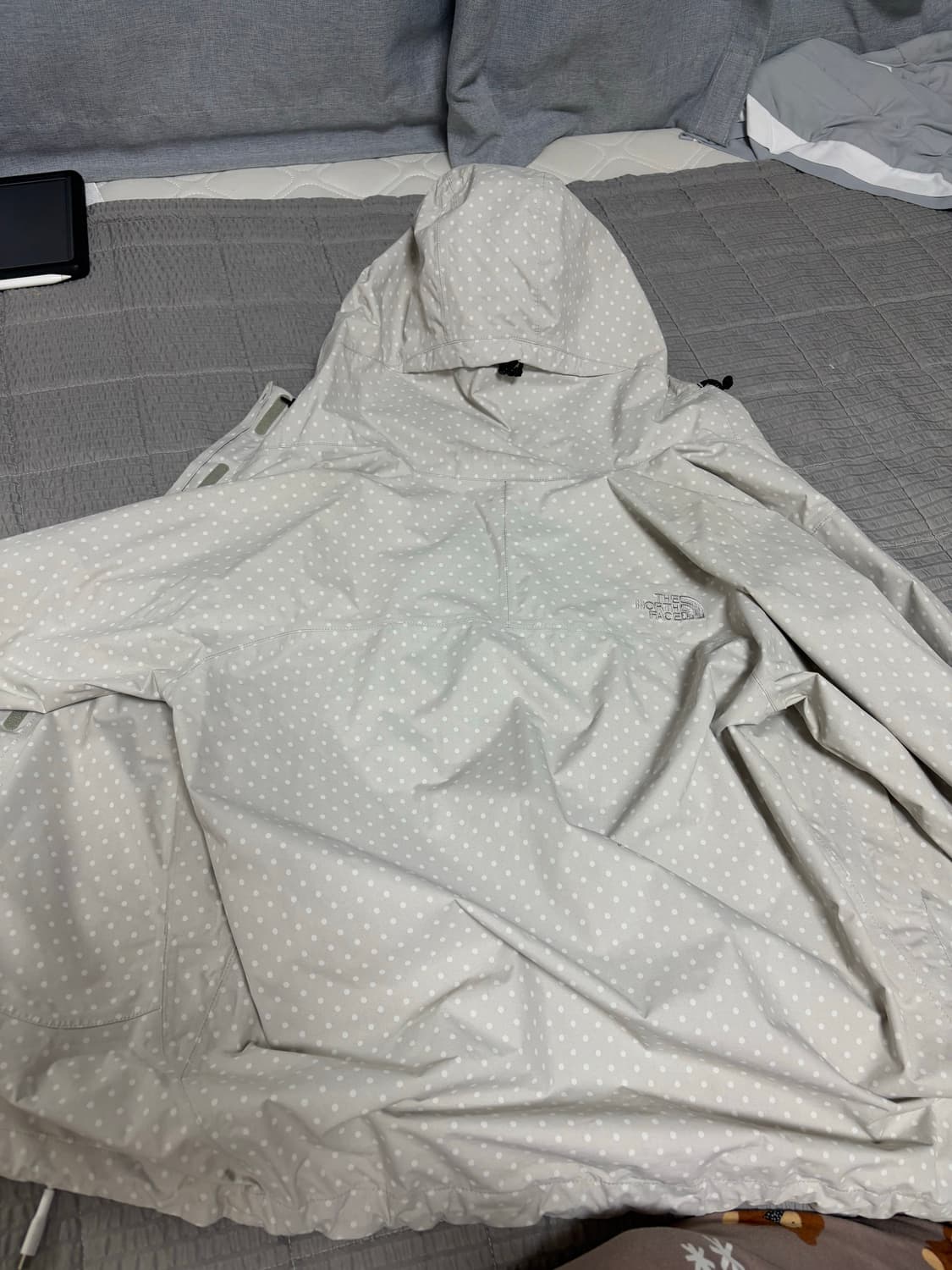 노스페이스 도트바람막이 상품이미지2