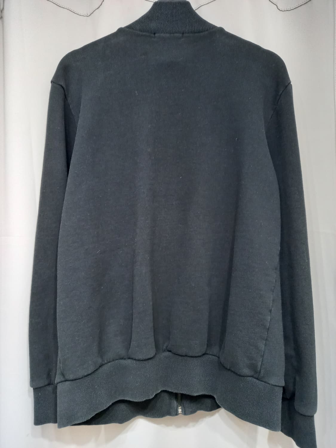 게스 집업 상품이미지3