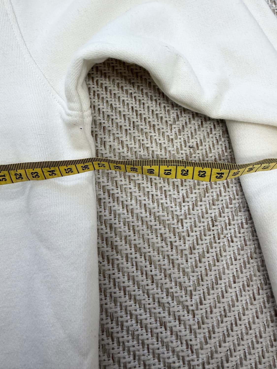 정품) 아미 신형 스몰 하트 로고 맨투맨 M  상품이미지9