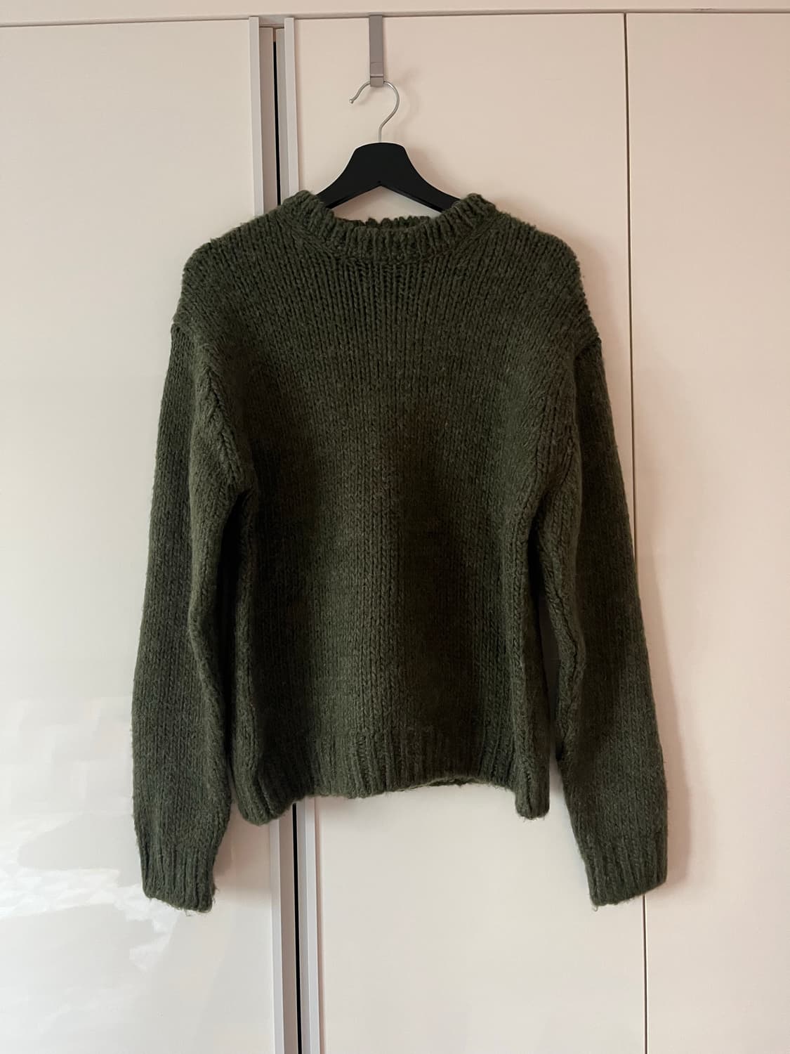 블라인드파일즈 니트 스웨터 상품이미지1