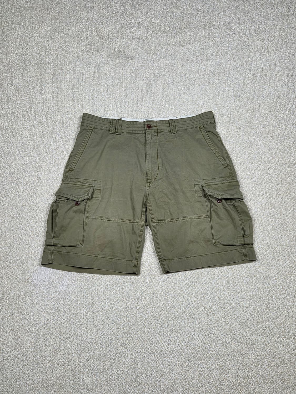 [폴로 랄프로렌] 클래식 폴로 치노 카고 하프 팬츠 | S00146 상품이미지1