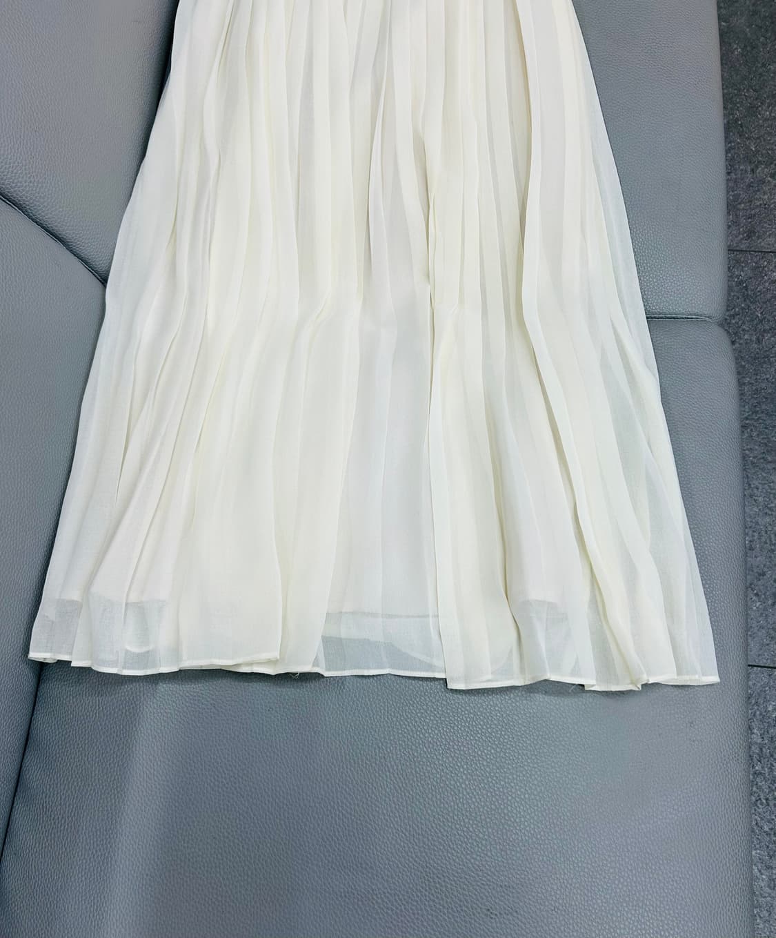 몽클레어 플리츠 로고 미디 스커트(38) 상품이미지4