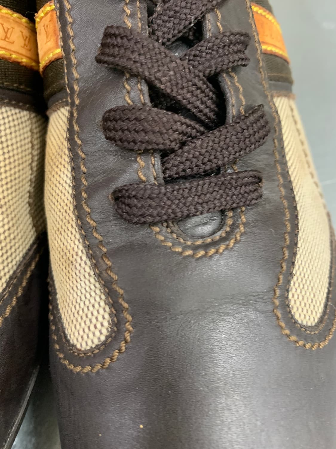 루이비통 스니커즈 7.5(265) 상품이미지10