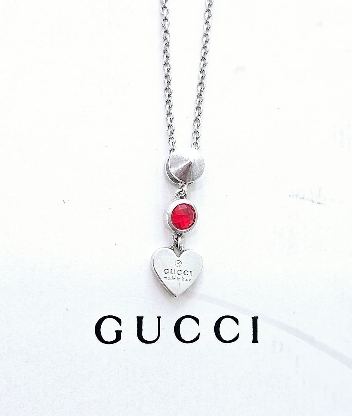 구찌 하트 레드스톤 실버 목걸이 (정품 / 풀세트) 상품이미지1