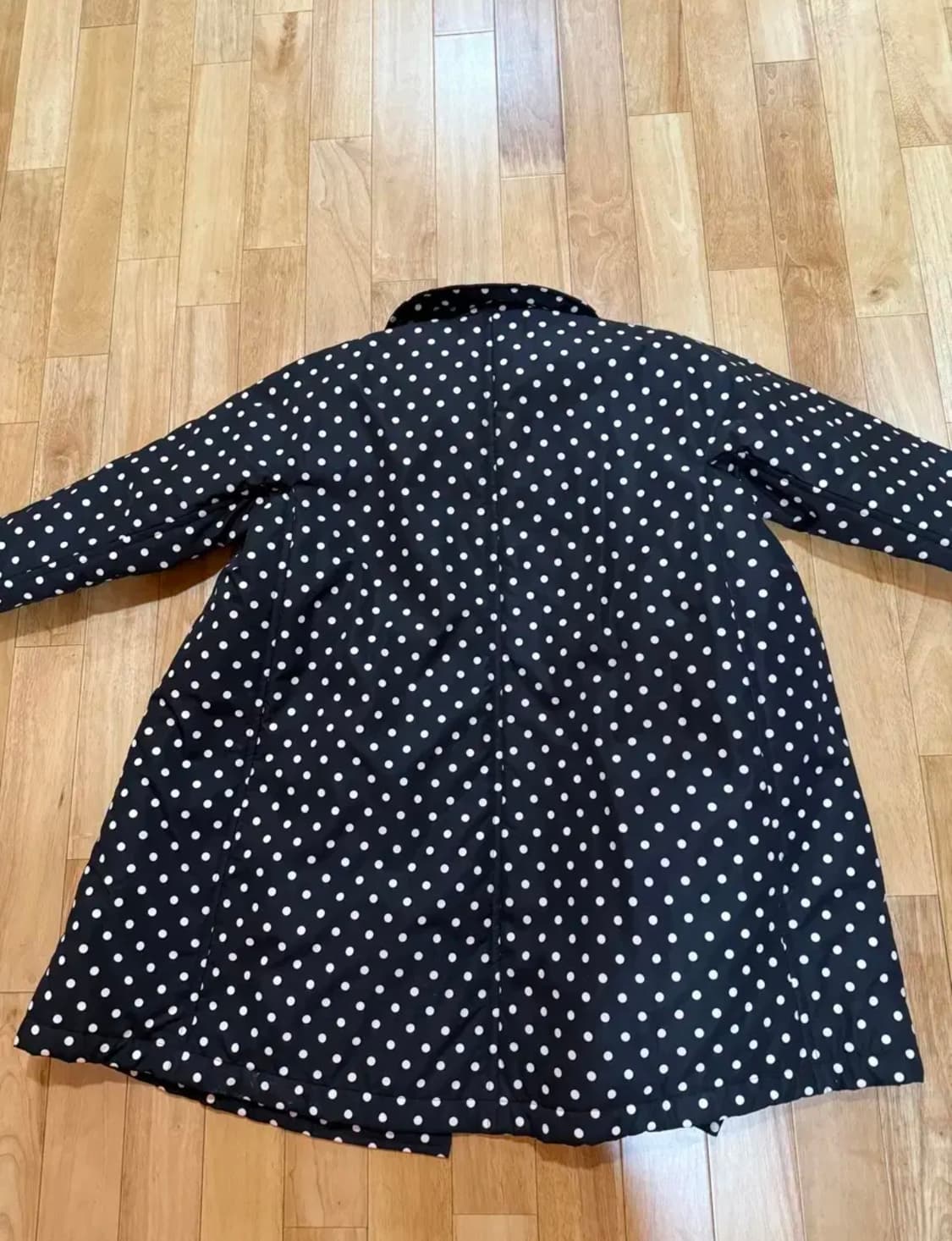 꼼데가르송 도트 패디드 코트 패딩 상품이미지4