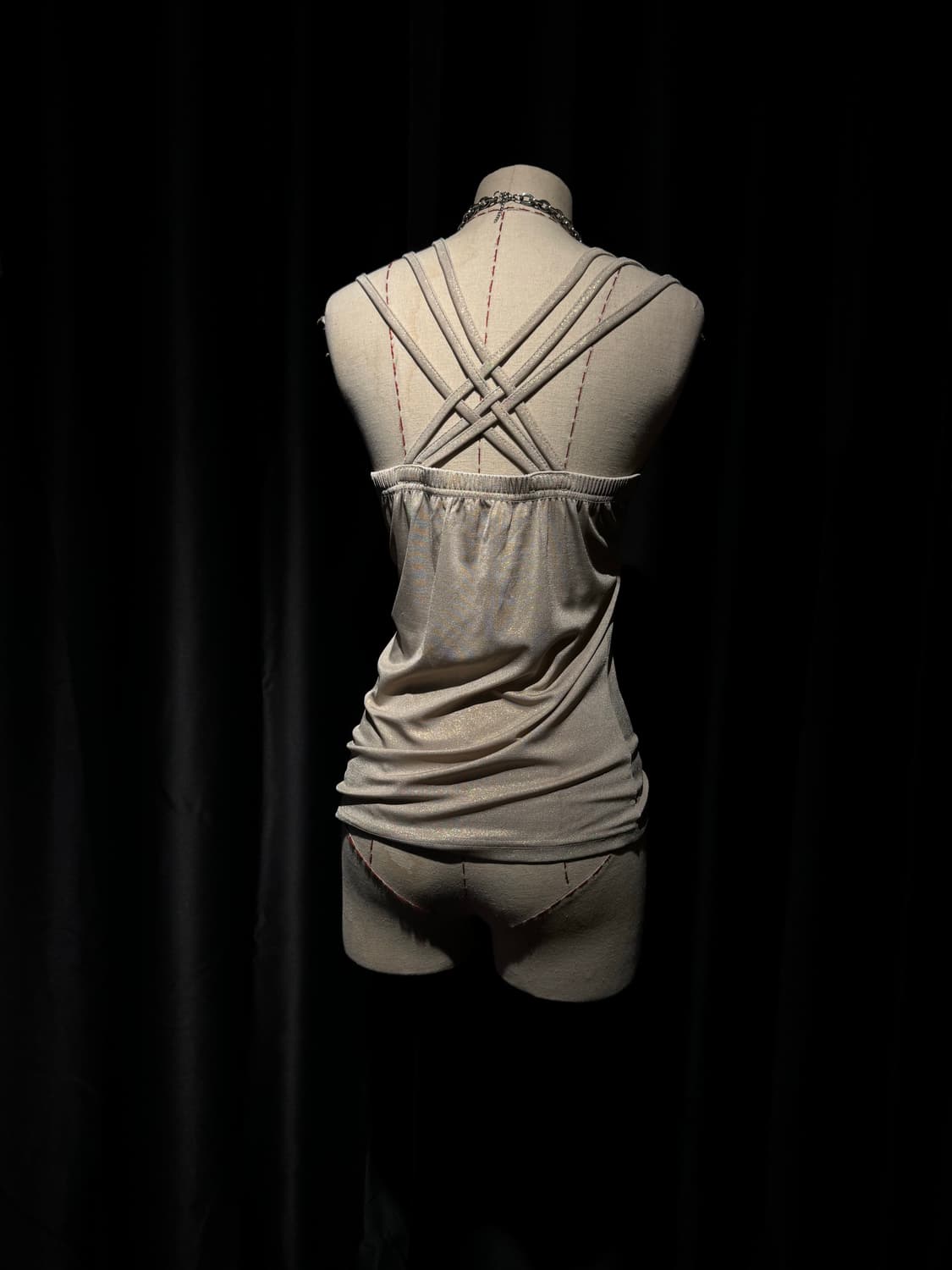 글리터 백 스트랩 포인트 탑 상품이미지4